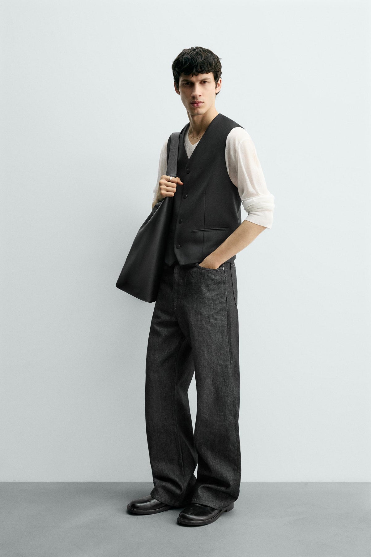 STRUCTURED WAISTCOAT WITH WOOL - Image 1