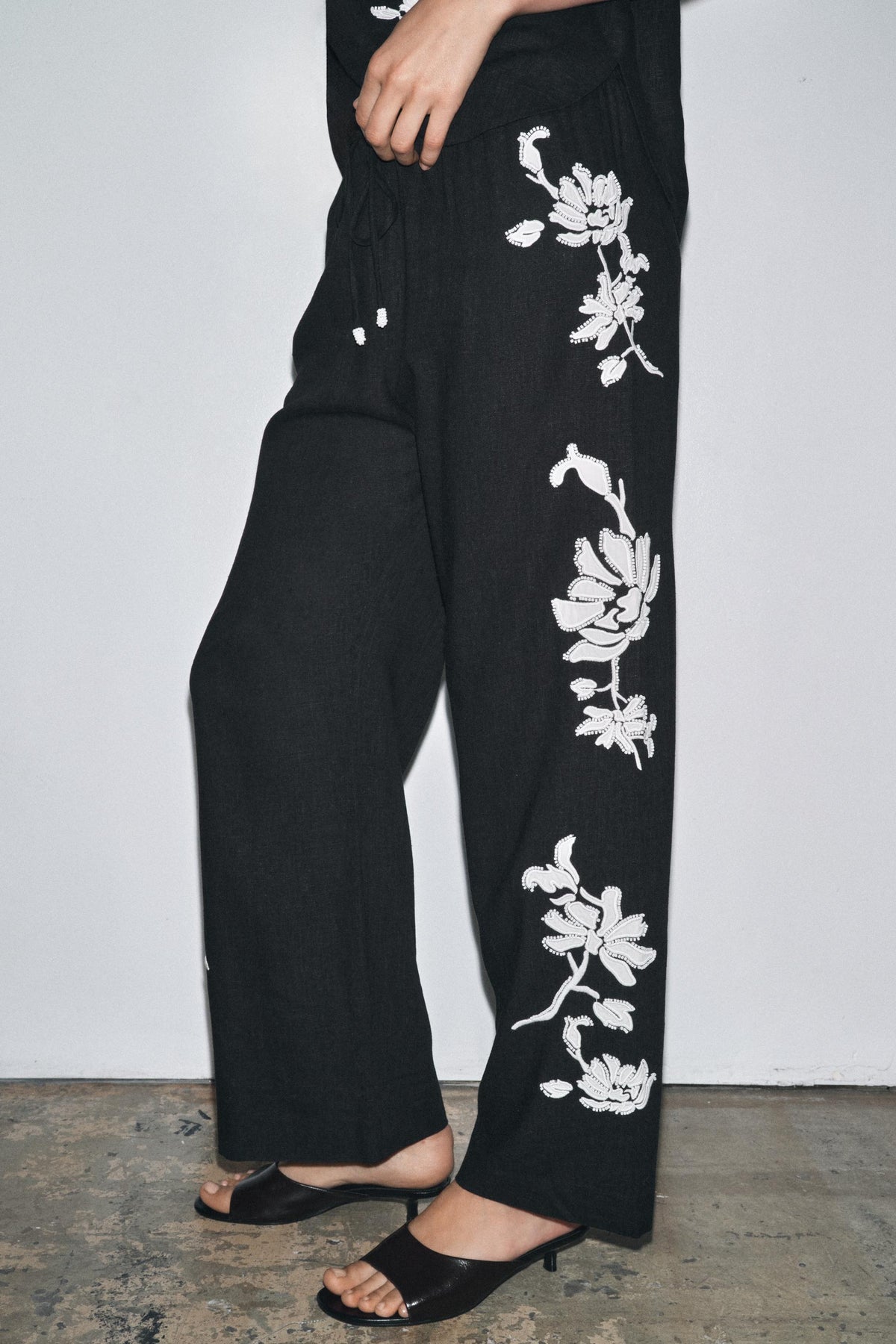 Beaded Embroidery Trousers