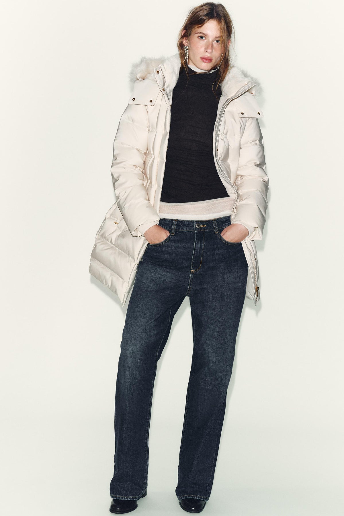 Hooded down puffer jacket