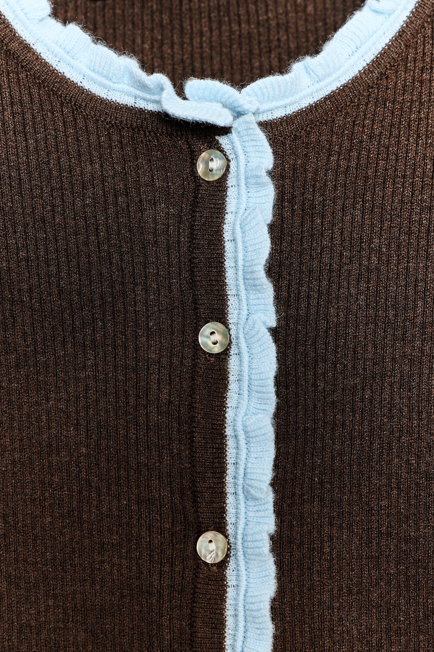 SHORT SLEEVE CONTRAST KNIT CARDIGAN - Image 6