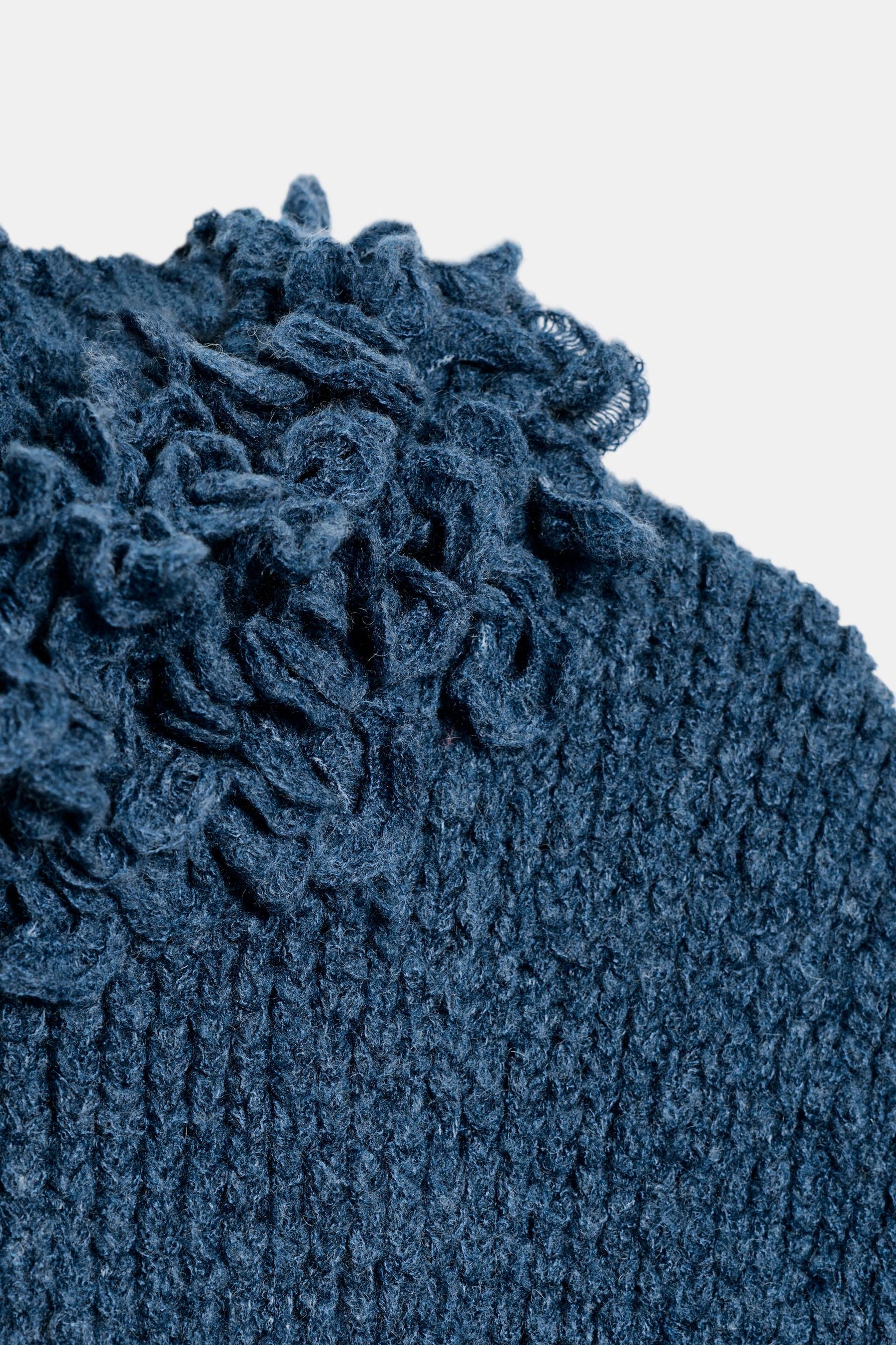 FRINGED KNIT JUMPER VEST - Image 8