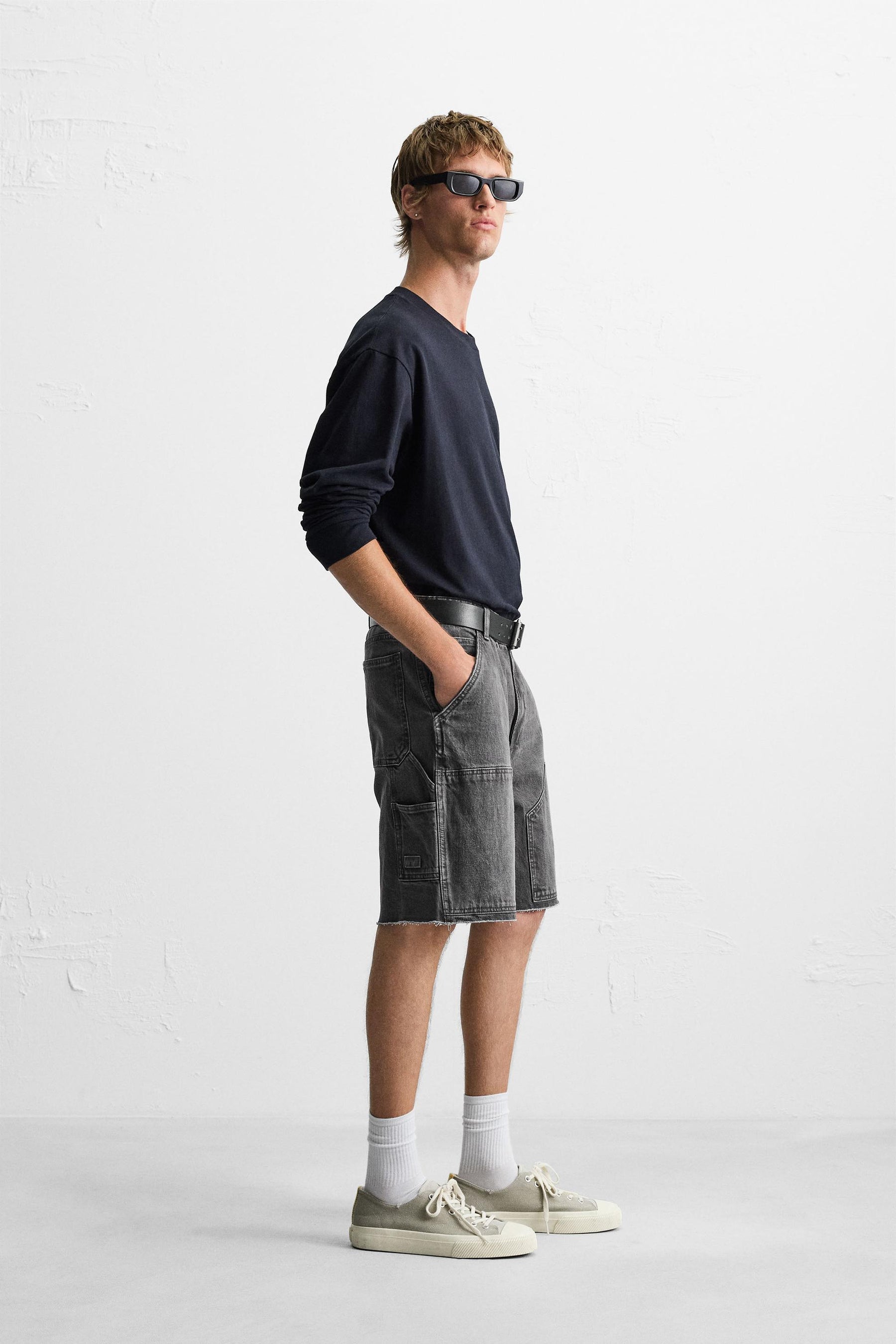 CARPENTER POCKET BERMUDA SHORTS - Image 4