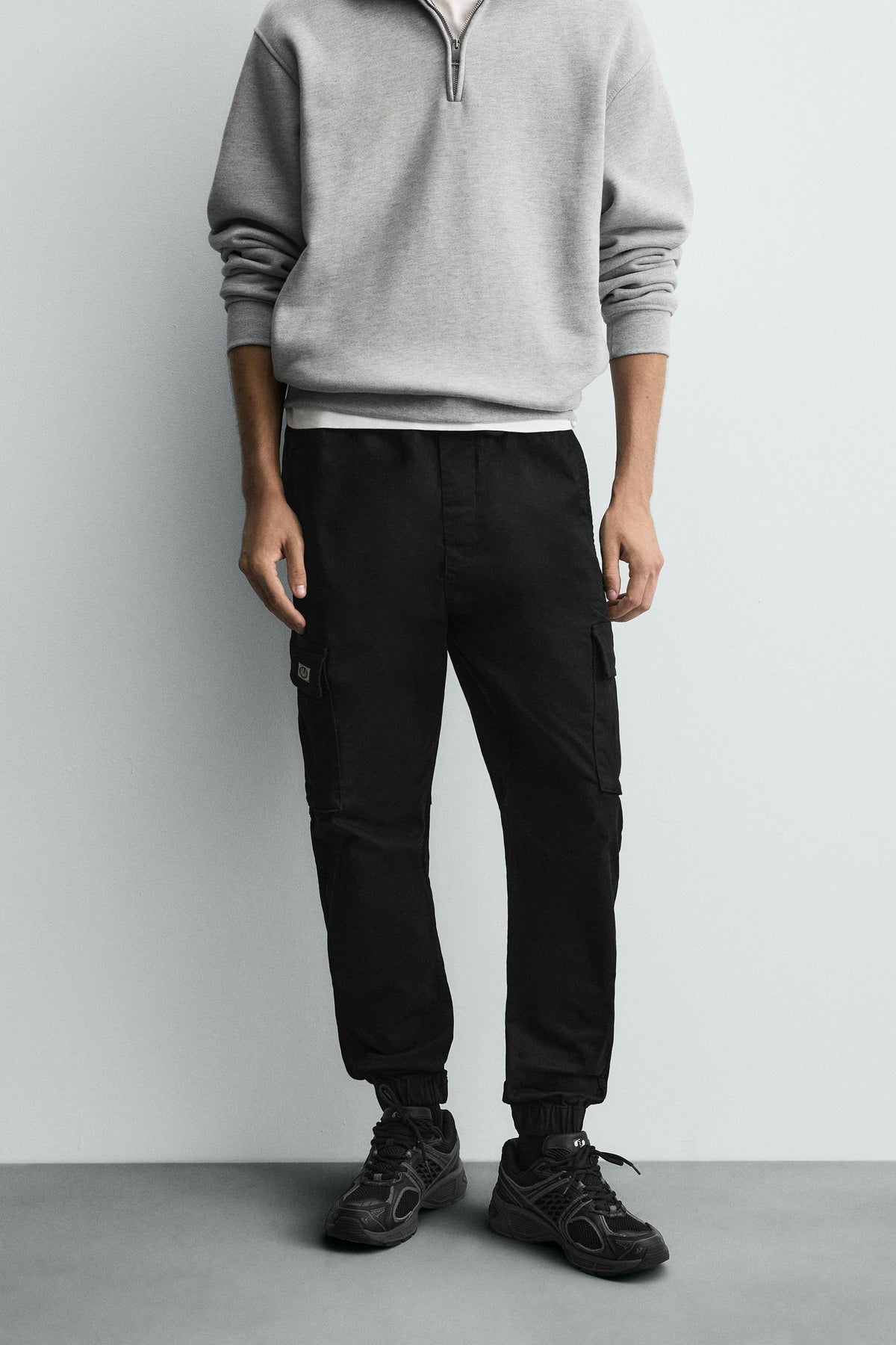 SLIM FIT CARGO TROUSERS - Image 1