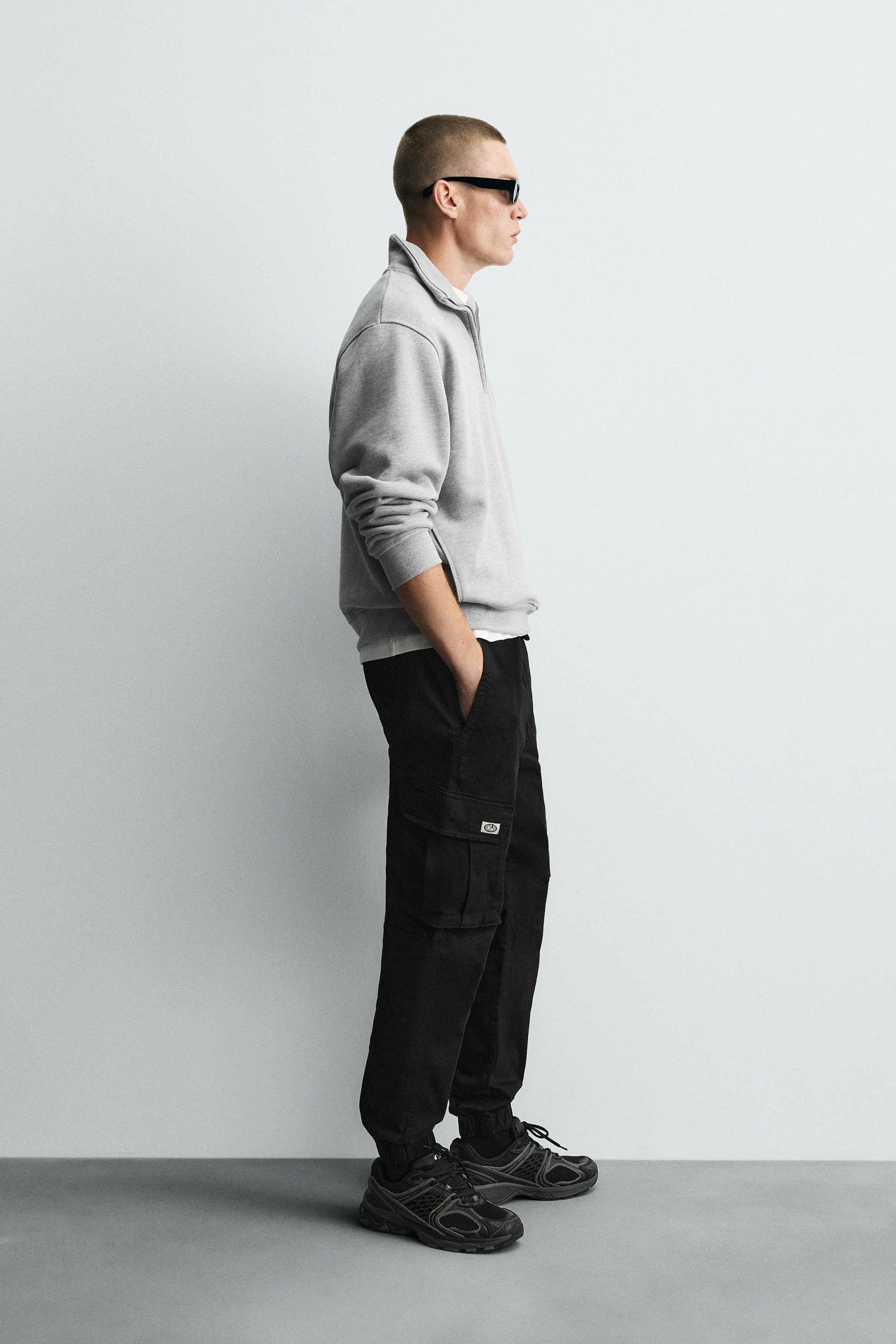 SLIM FIT CARGO TROUSERS - Image 3