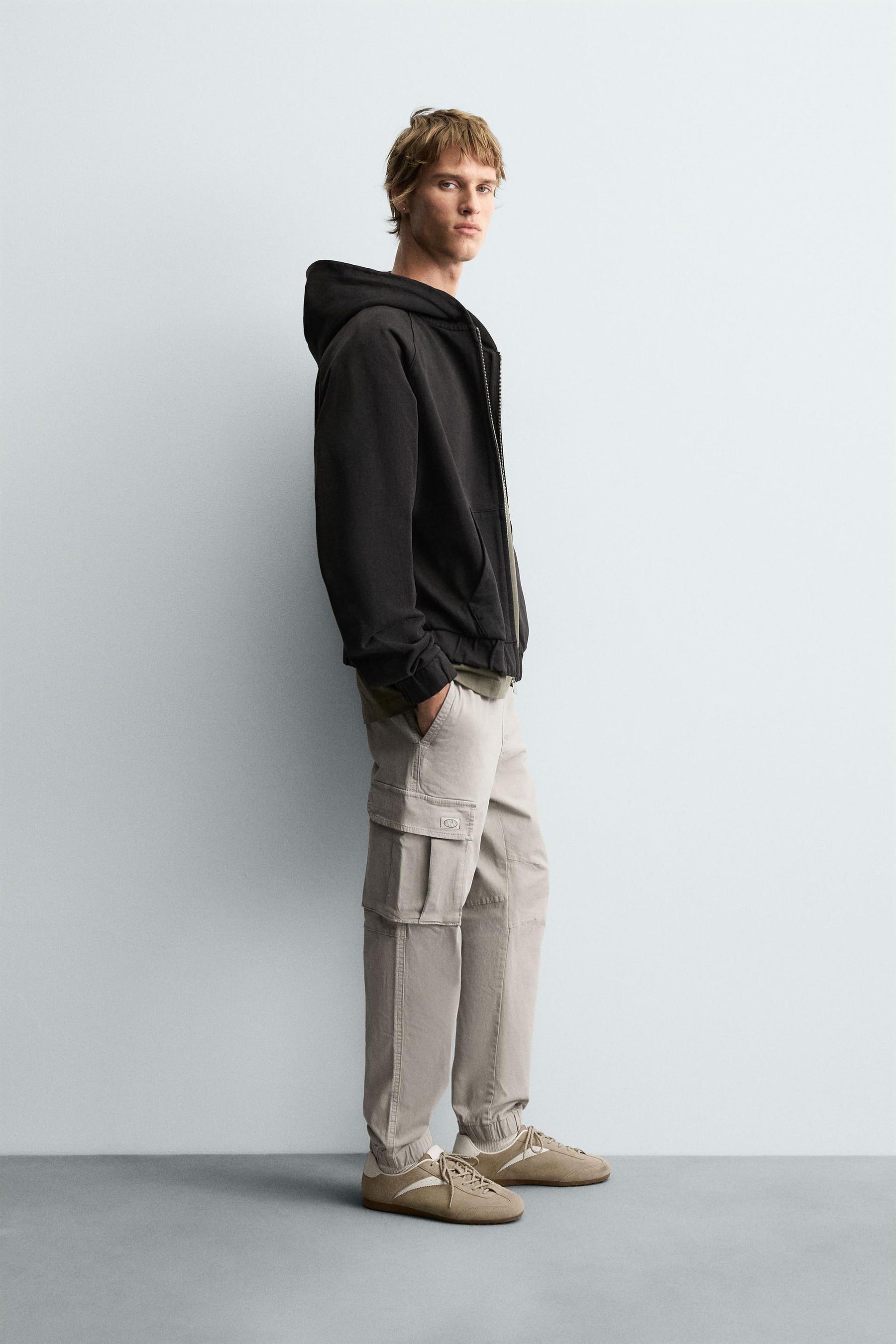 SLIM FIT CARGO TROUSERS - Image 4