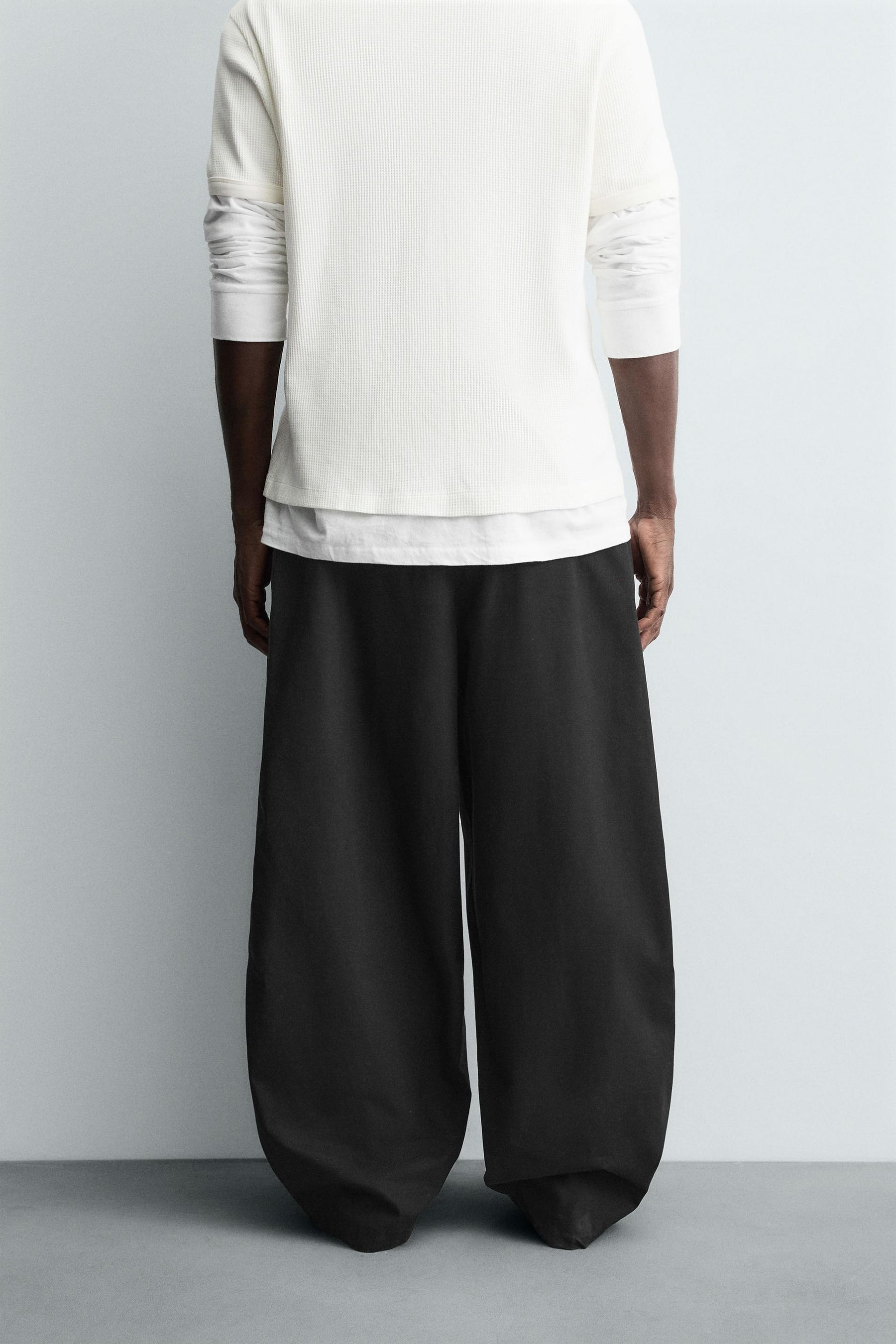 BALLOON FIT PLEATED TROUSERS - Image 3