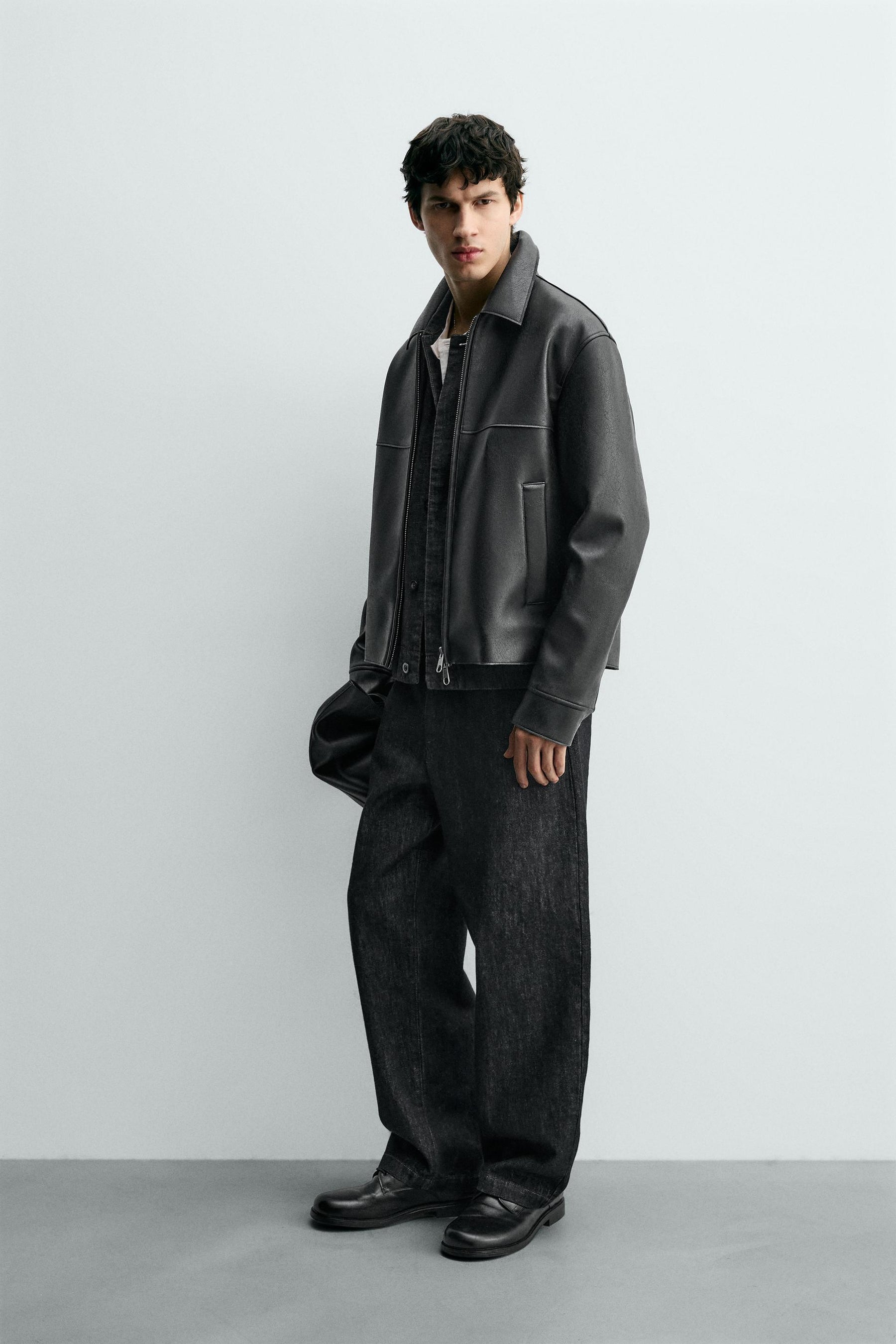 LEATHER EFFECT JACKET - Image 4