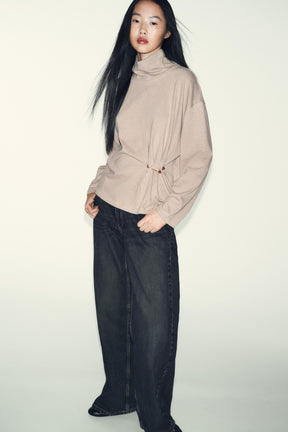 SOFT TOP WITH APPLIQUÉ