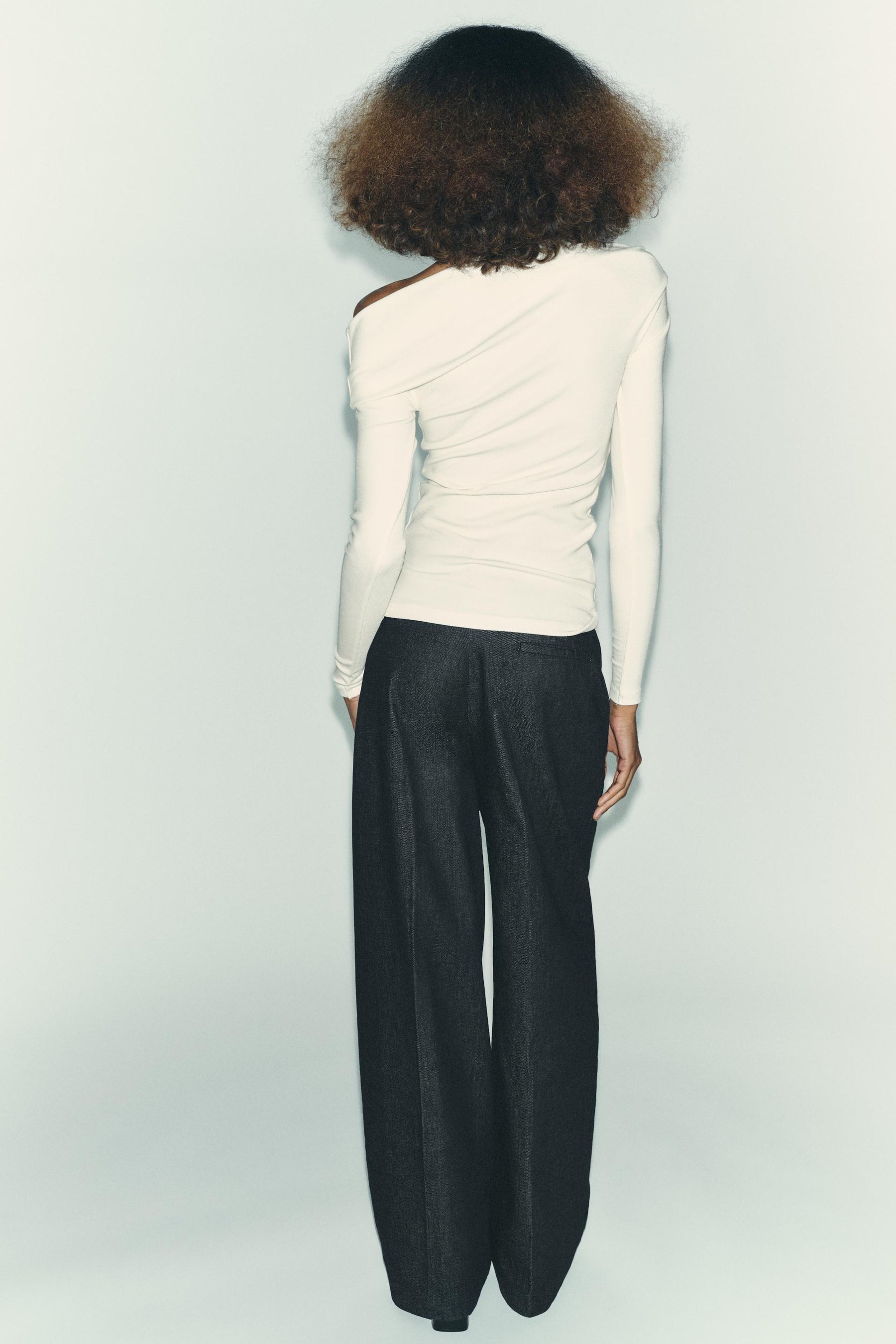 ASYMMETRIC SOFT SHIRT