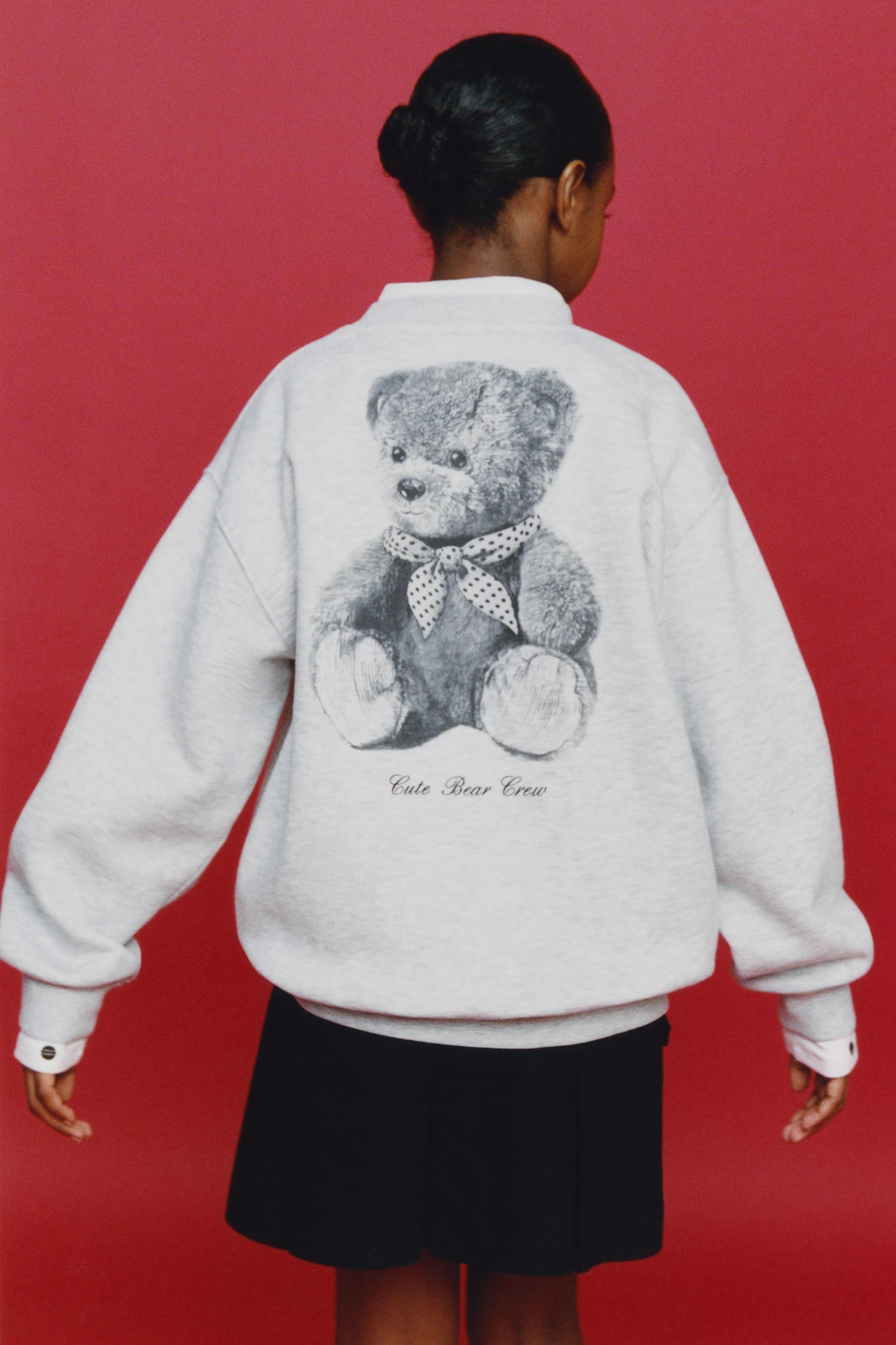 SWEATSHIRT WITH BEAR PRINT - Image 2