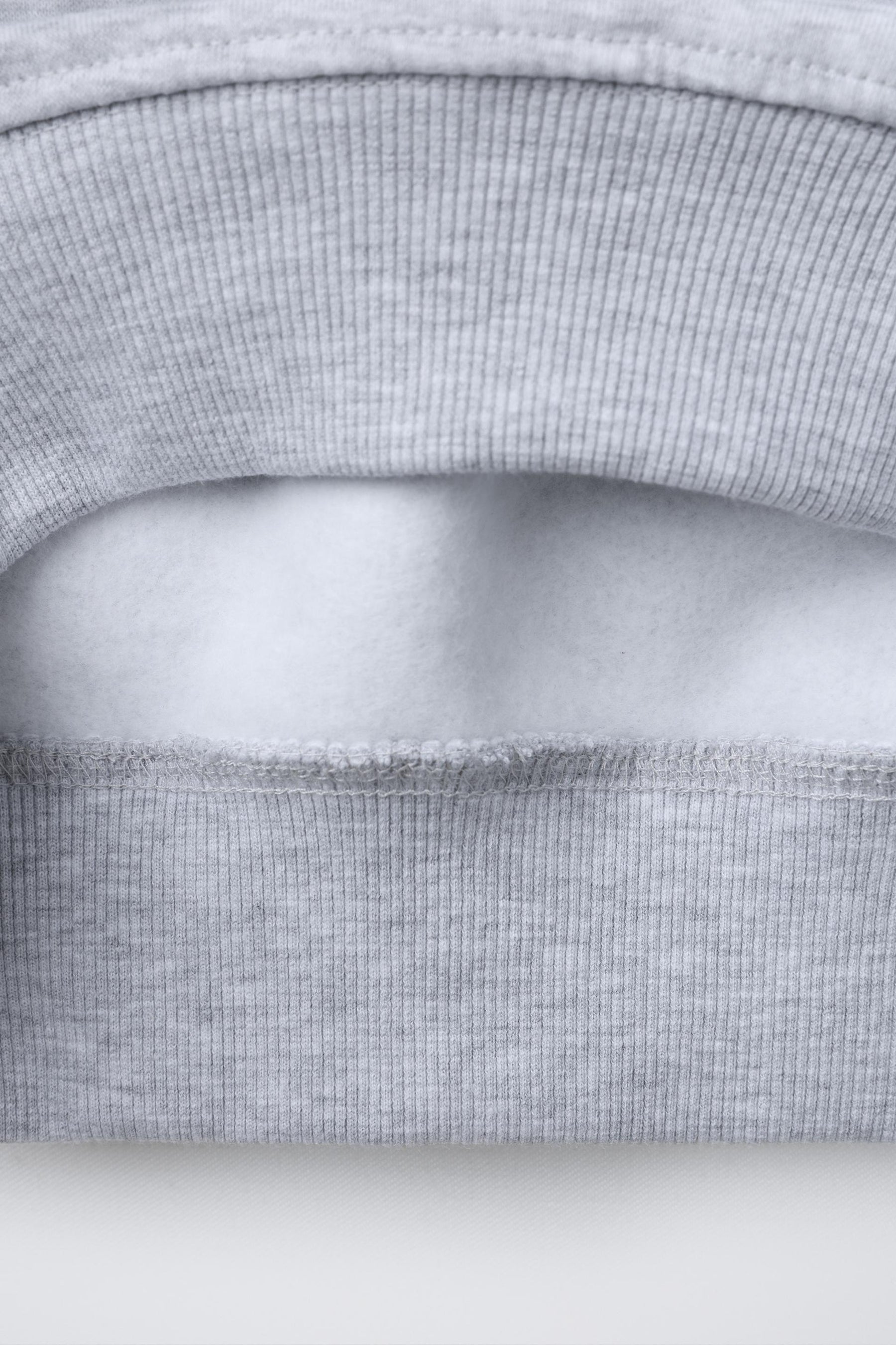 SWEATSHIRT WITH BEAR PRINT - Image 6