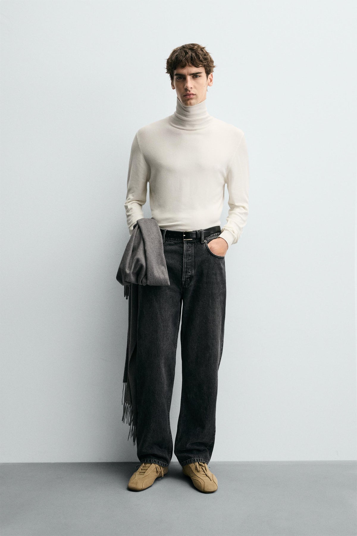 BASIC HIGH NECK SWEATER - Image 1