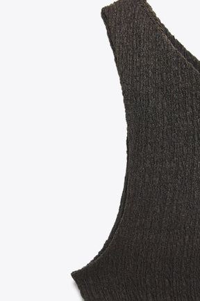 Textured Asymmetric Top