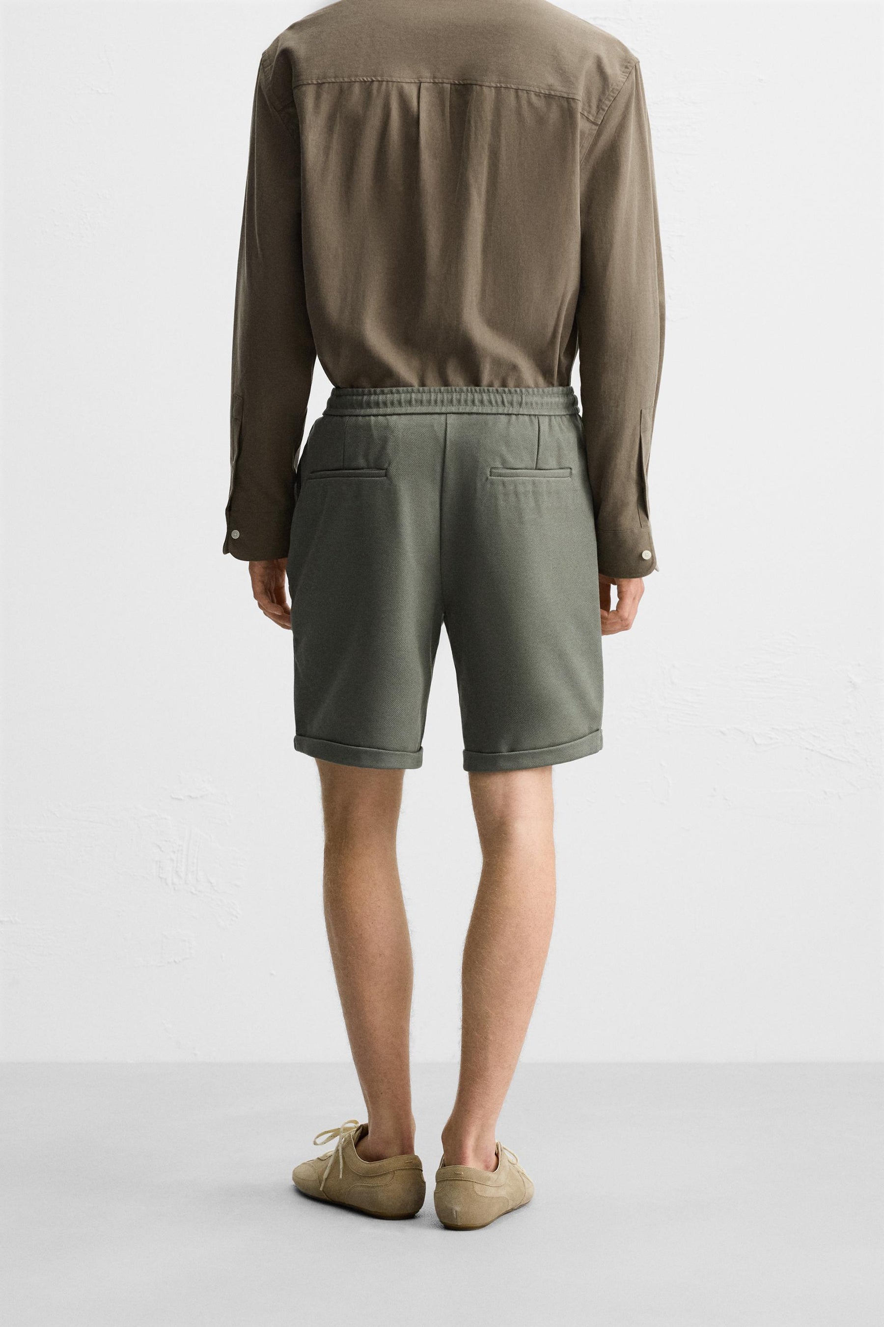 COMFORT BERMUDA SHORTS - Image 3