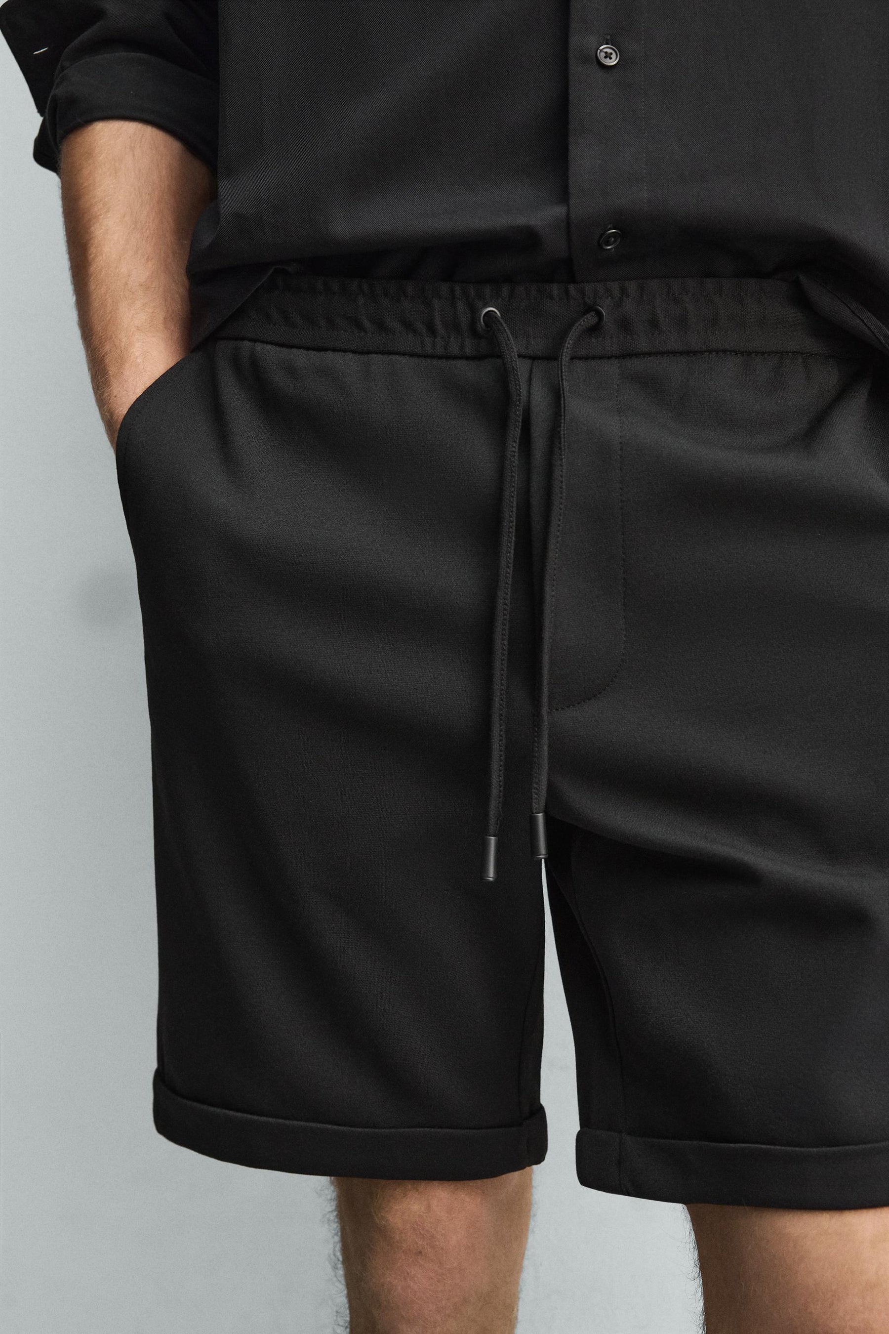 Comfort Fit Shorts