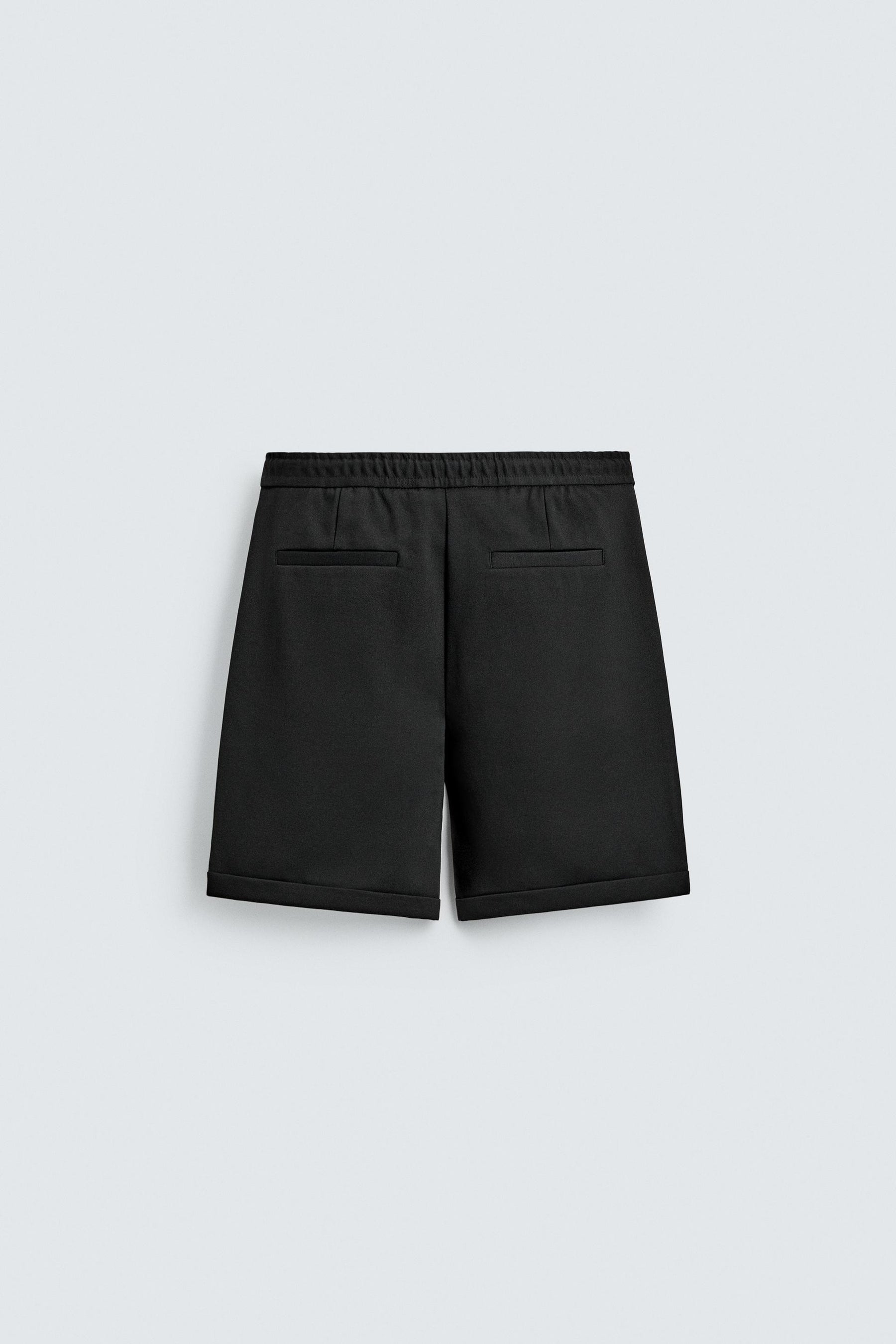 Comfort Fit Shorts