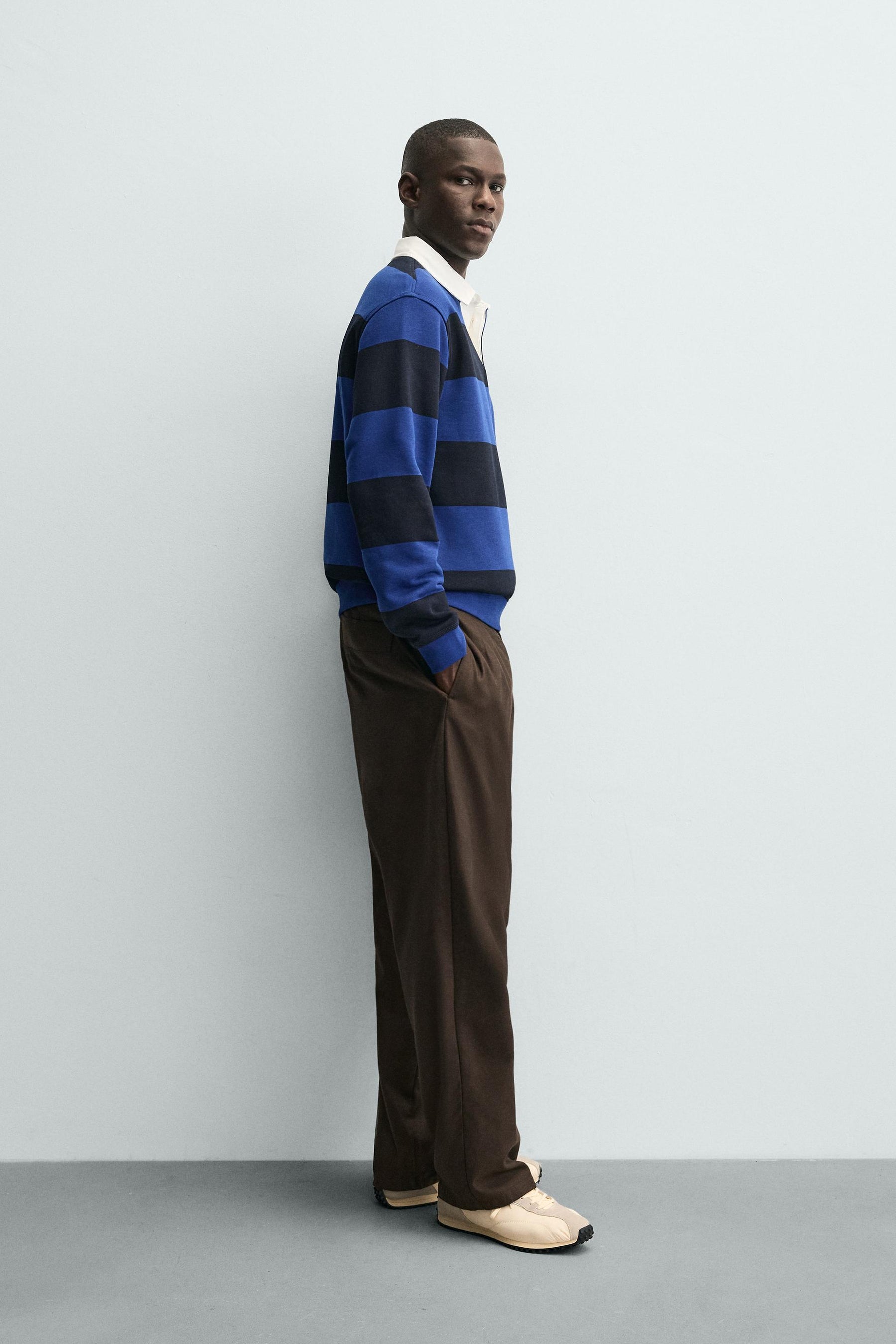 CONTRAST COLLAR POLO SWEATSHIRT - Image 4