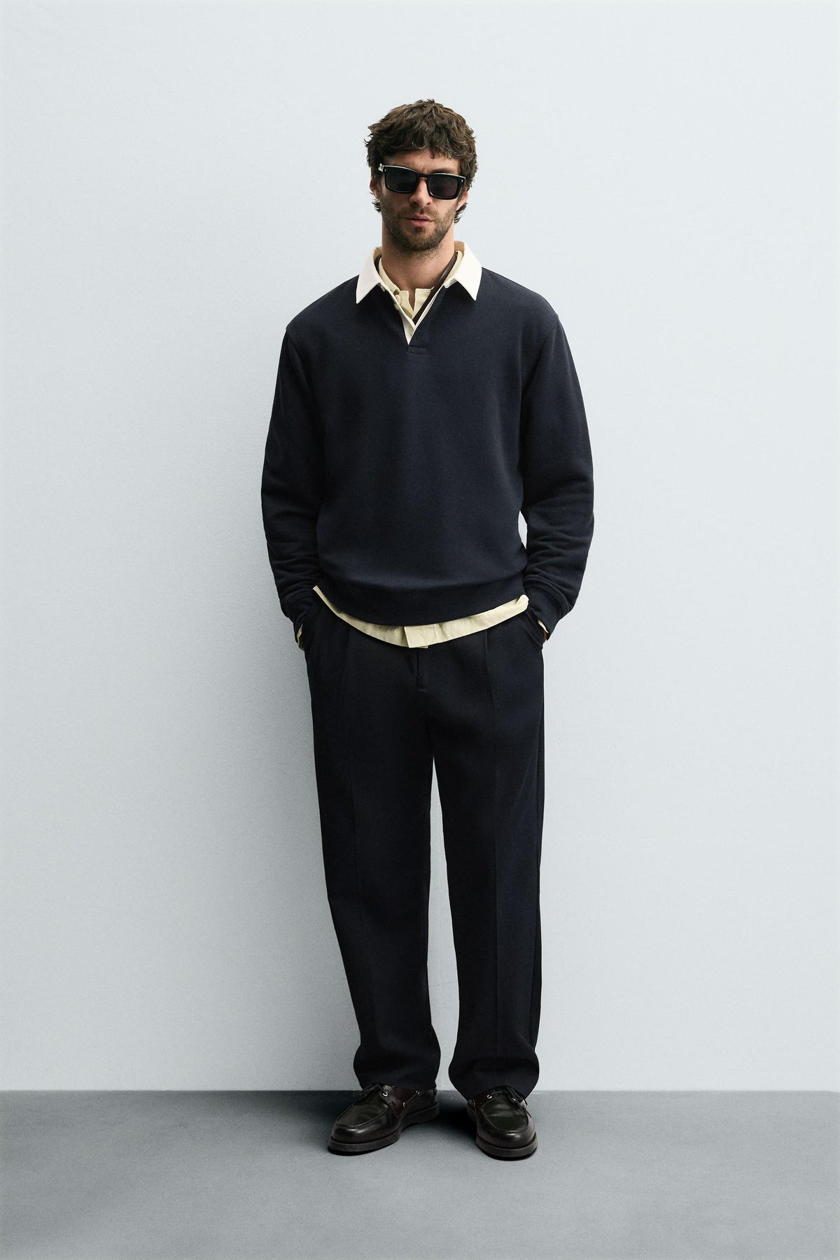 SWEATSHIRT WITH CONTRAST POLO COLLAR - Image 1