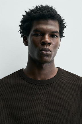 WAFFLE-KNIT TEXTURE T-SHIRT - Image 6