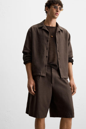 TEXTURED BERMUDA SHORTS WITH PLEATS - Image 5