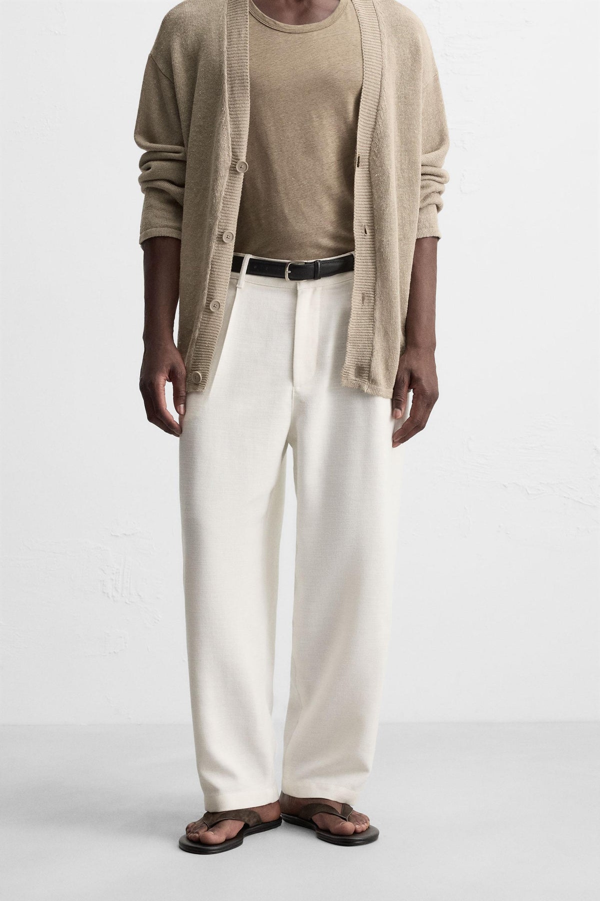 RELAXED FIT PLEATED TROUSERS - Image 2