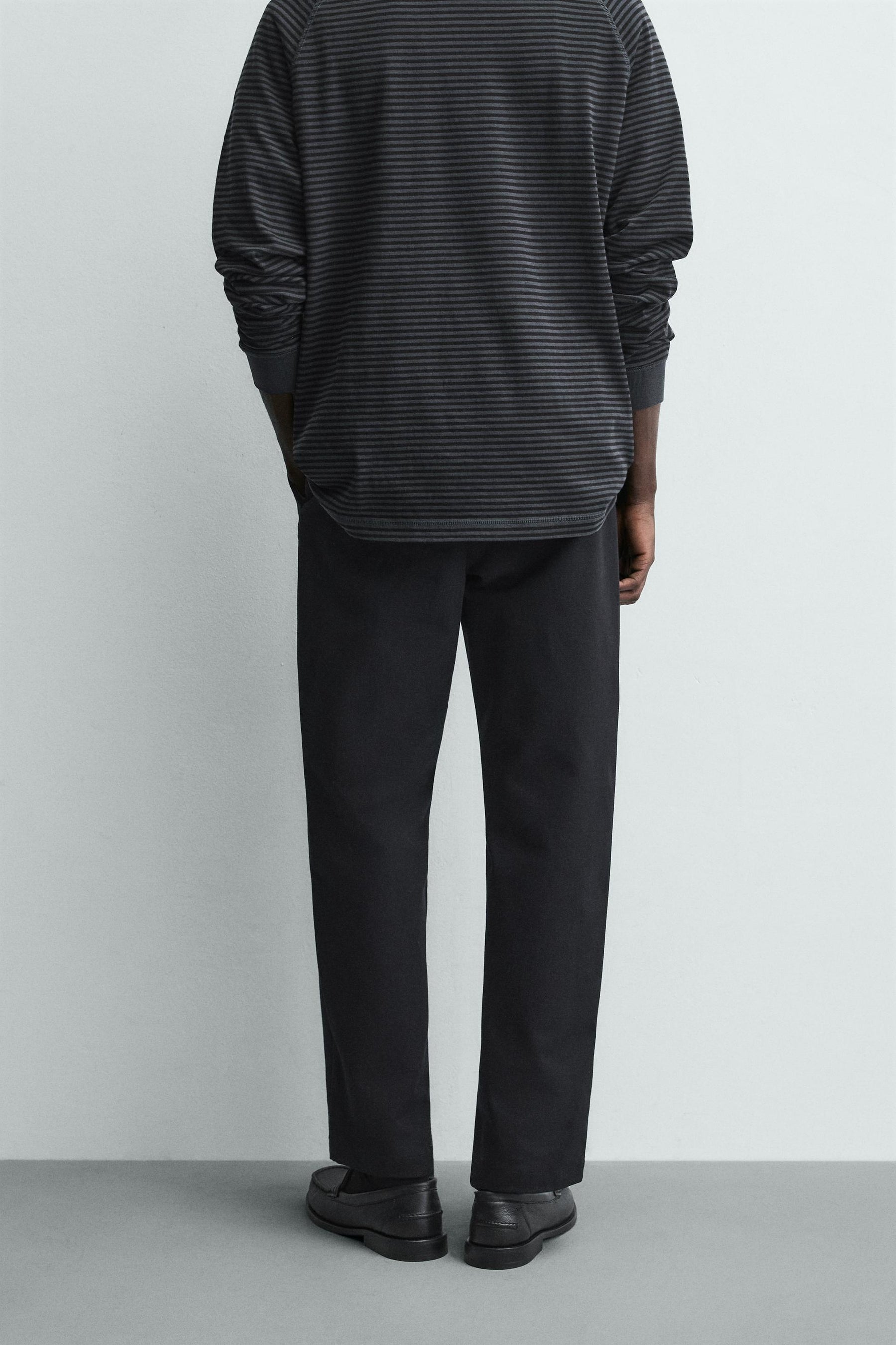 Textured Straight Leg Hose