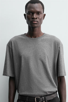 HEAVYWEIGHT SHORT SLEEVE T-SHIRT - Image 5