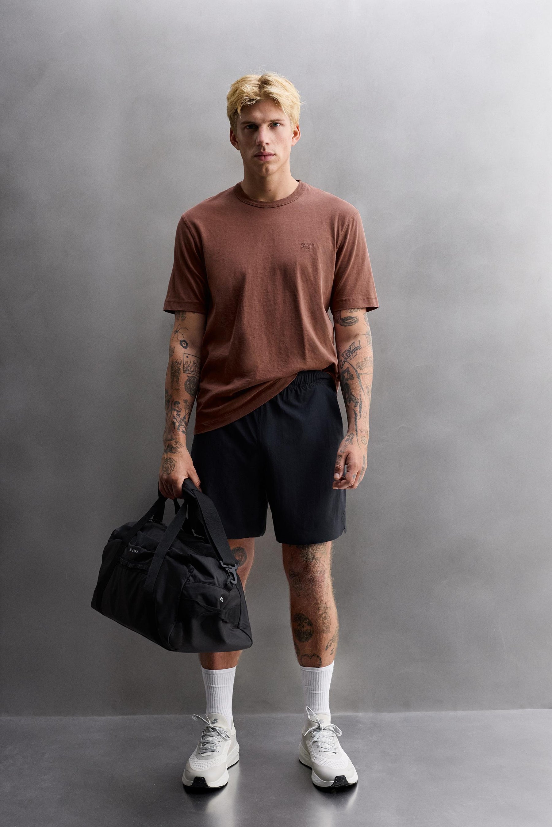 EMBROIDERED HEAVYWEIGHT T-SHIRT - Image 1