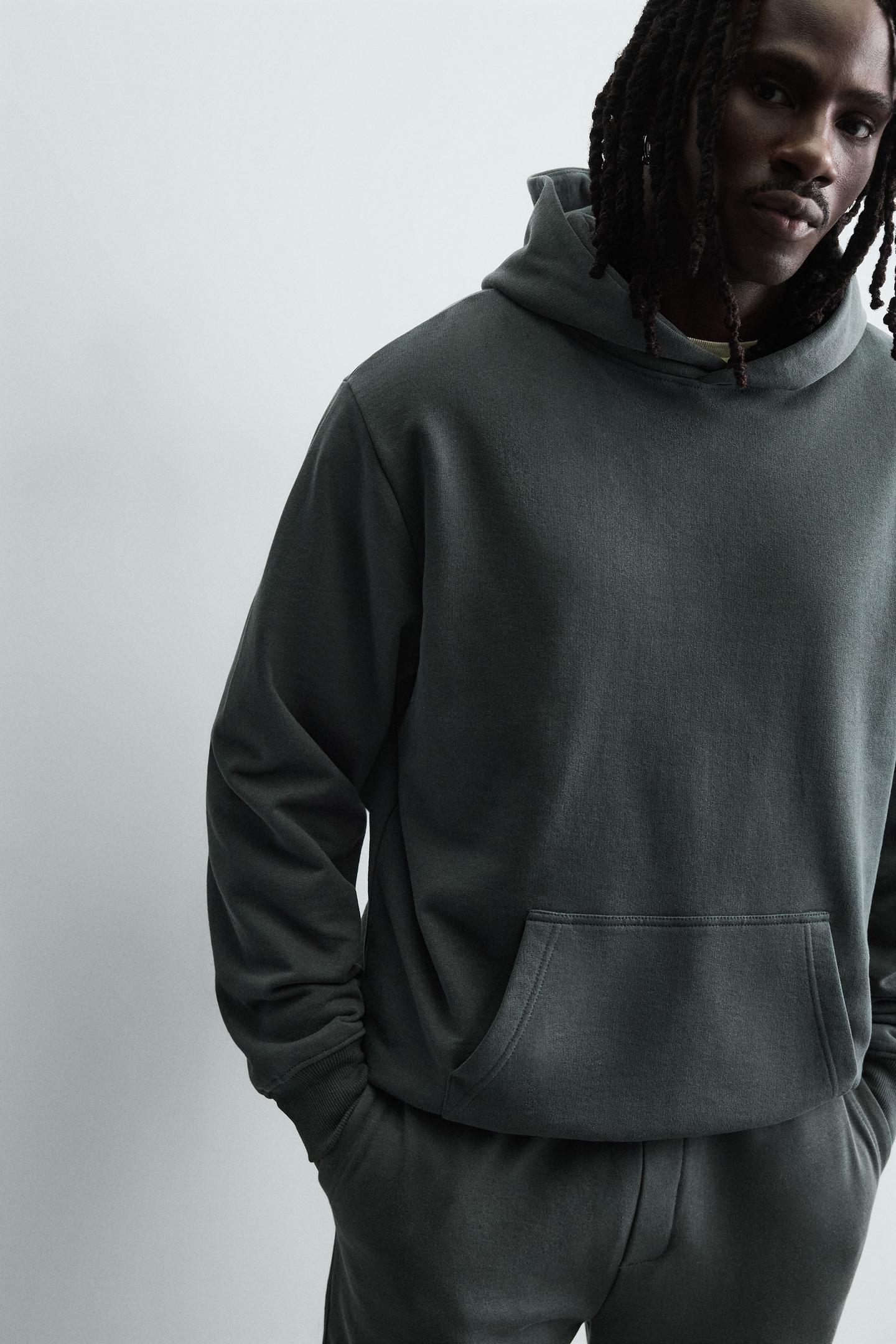 Basic Hoodie