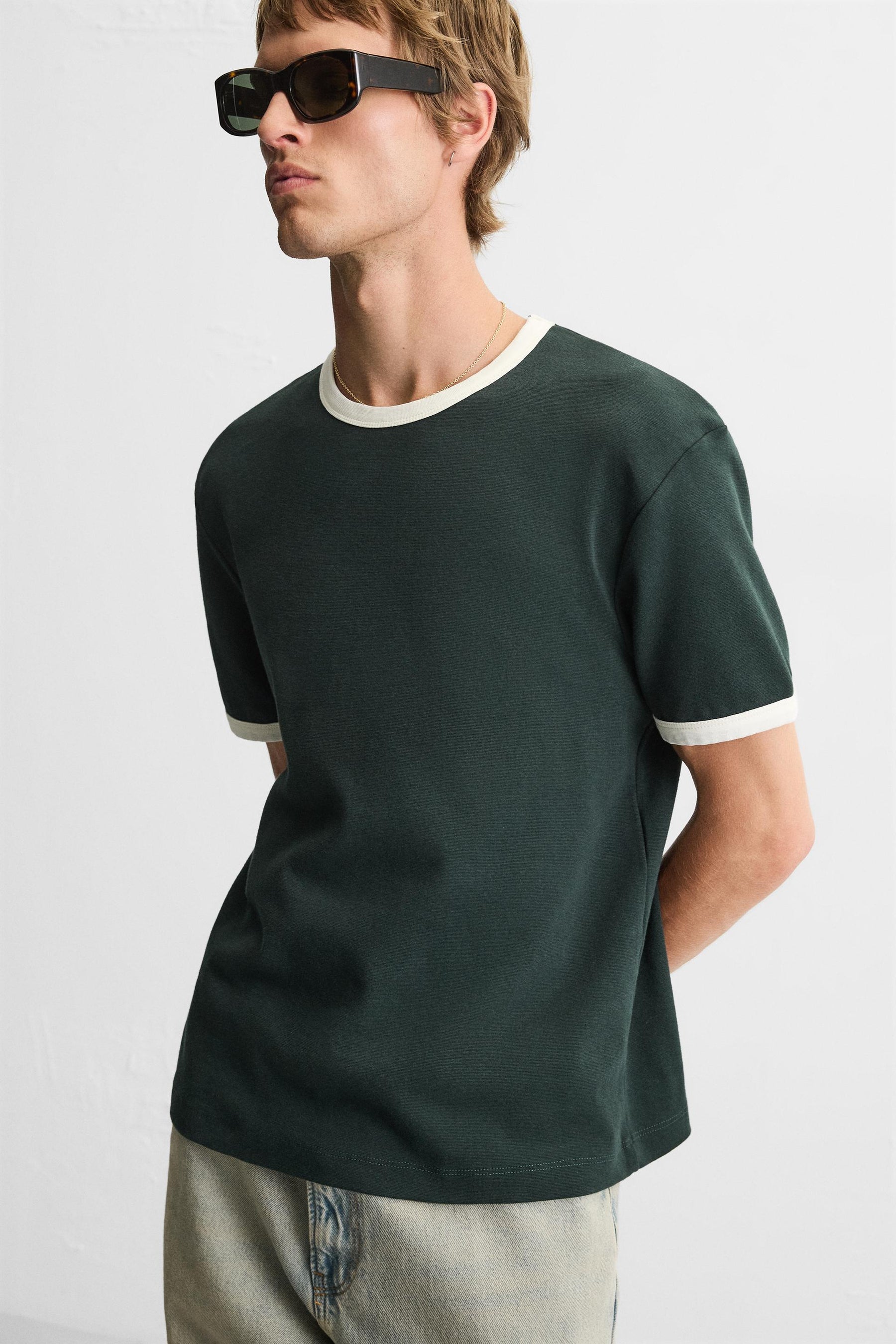 BASIC CONTRAST RIB T-SHIRT - Image 5