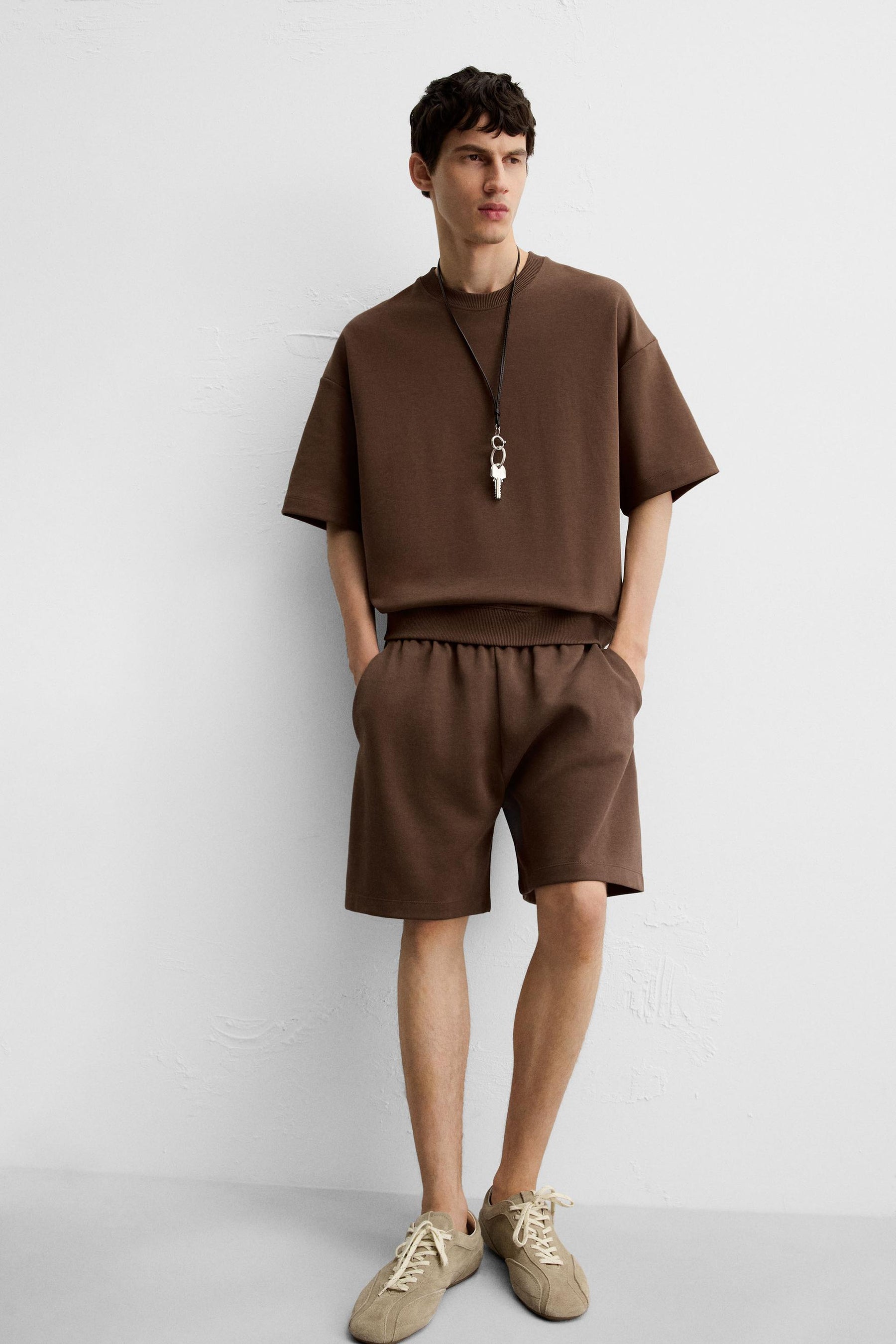 TECHNICAL INTERLOCK BERMUDA SHORTS - Image 5