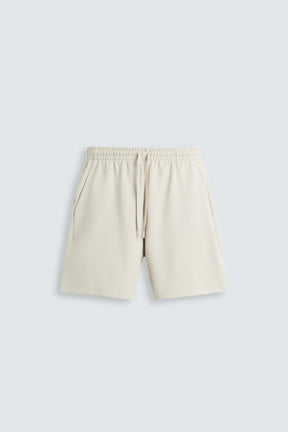 TECHNICAL INTERLOCK BERMUDA SHORTS - Image 6