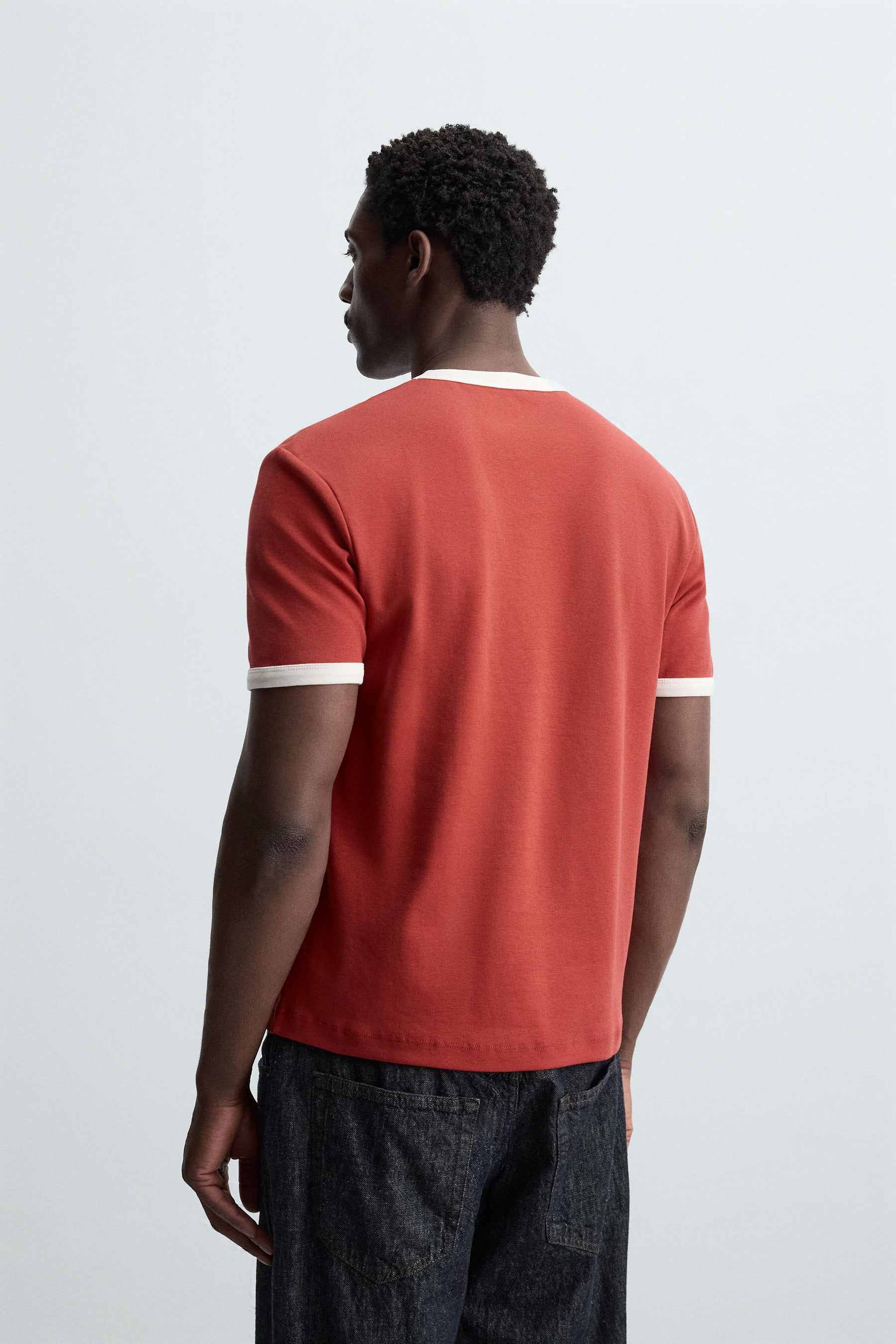 BASIC CONTRAST RIB T-SHIRT - Image 3