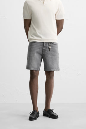 REGULAR FIT DENIM BERMUDA SHORTS - Image 2
