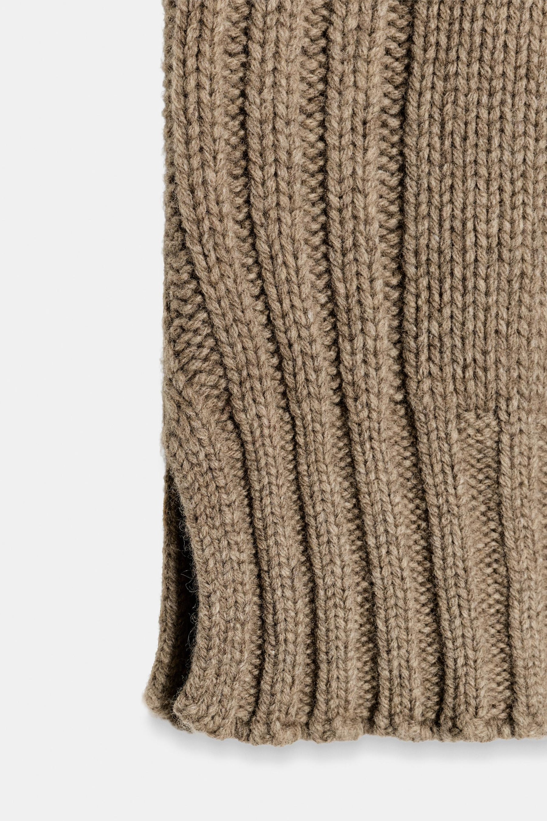 HIGH NECK WOOL BLEND VEST - Image 6