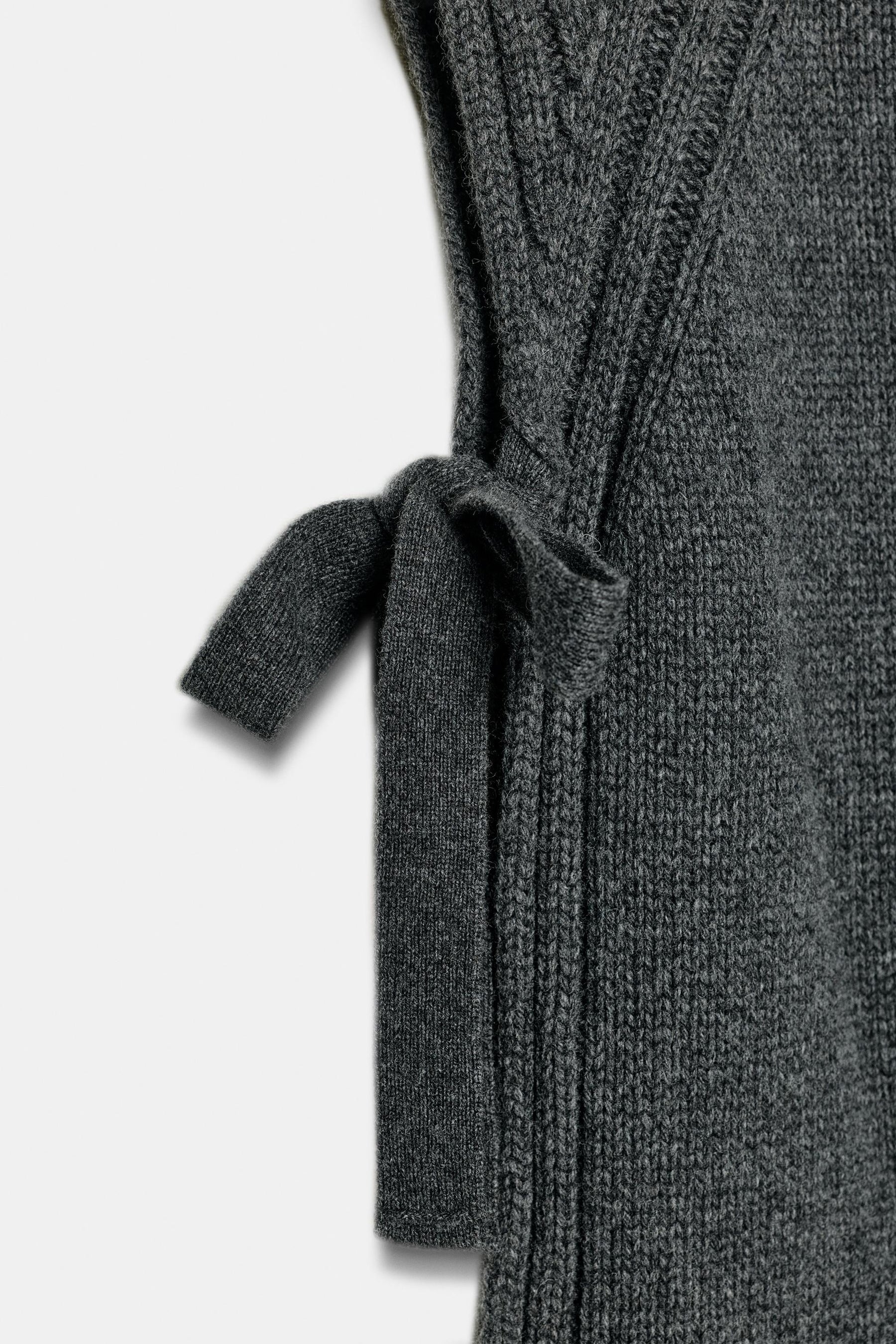 WOOL BLEND GILET WITH VENTS - Image 6
