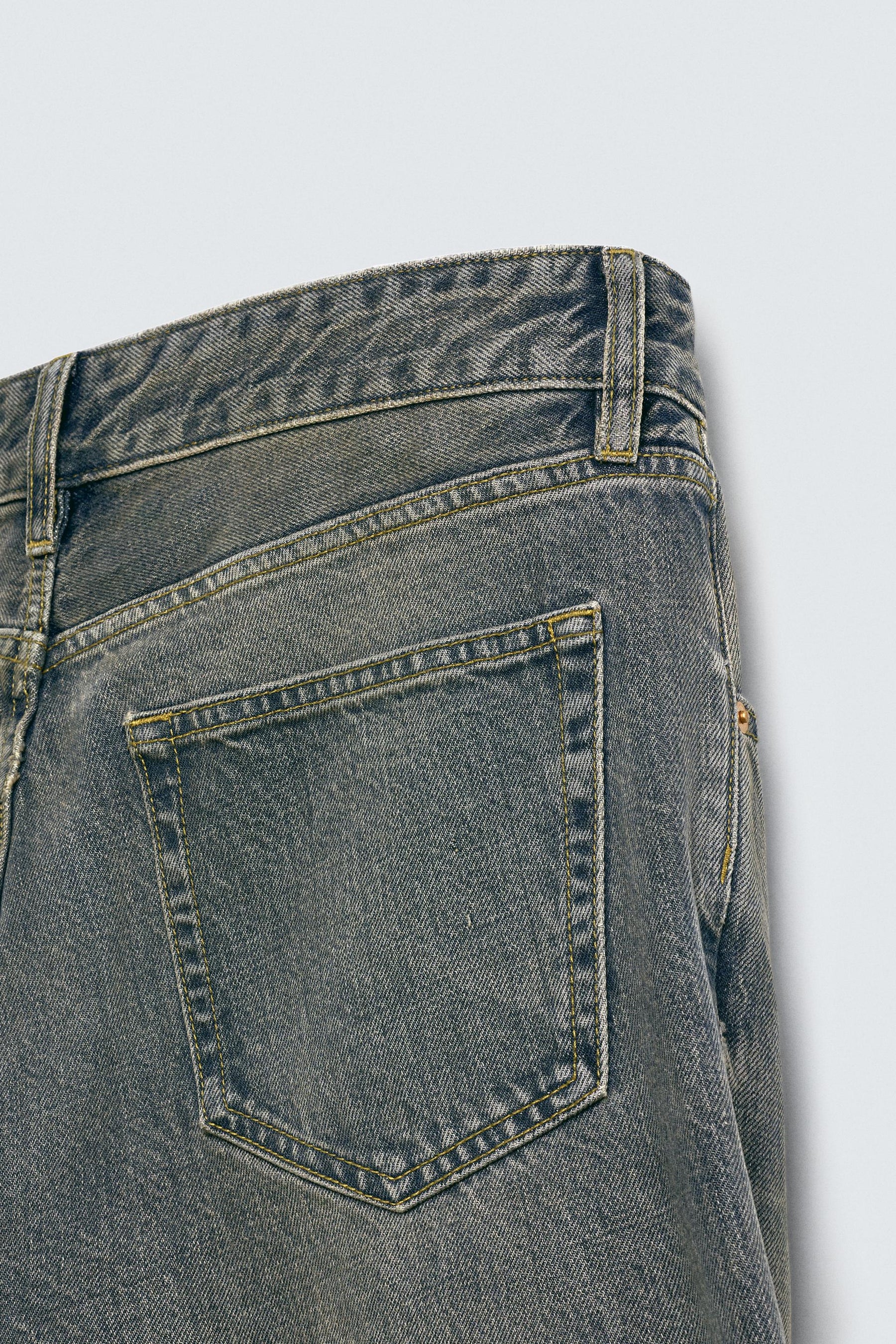 FLARE FIT JEANS - Image 10