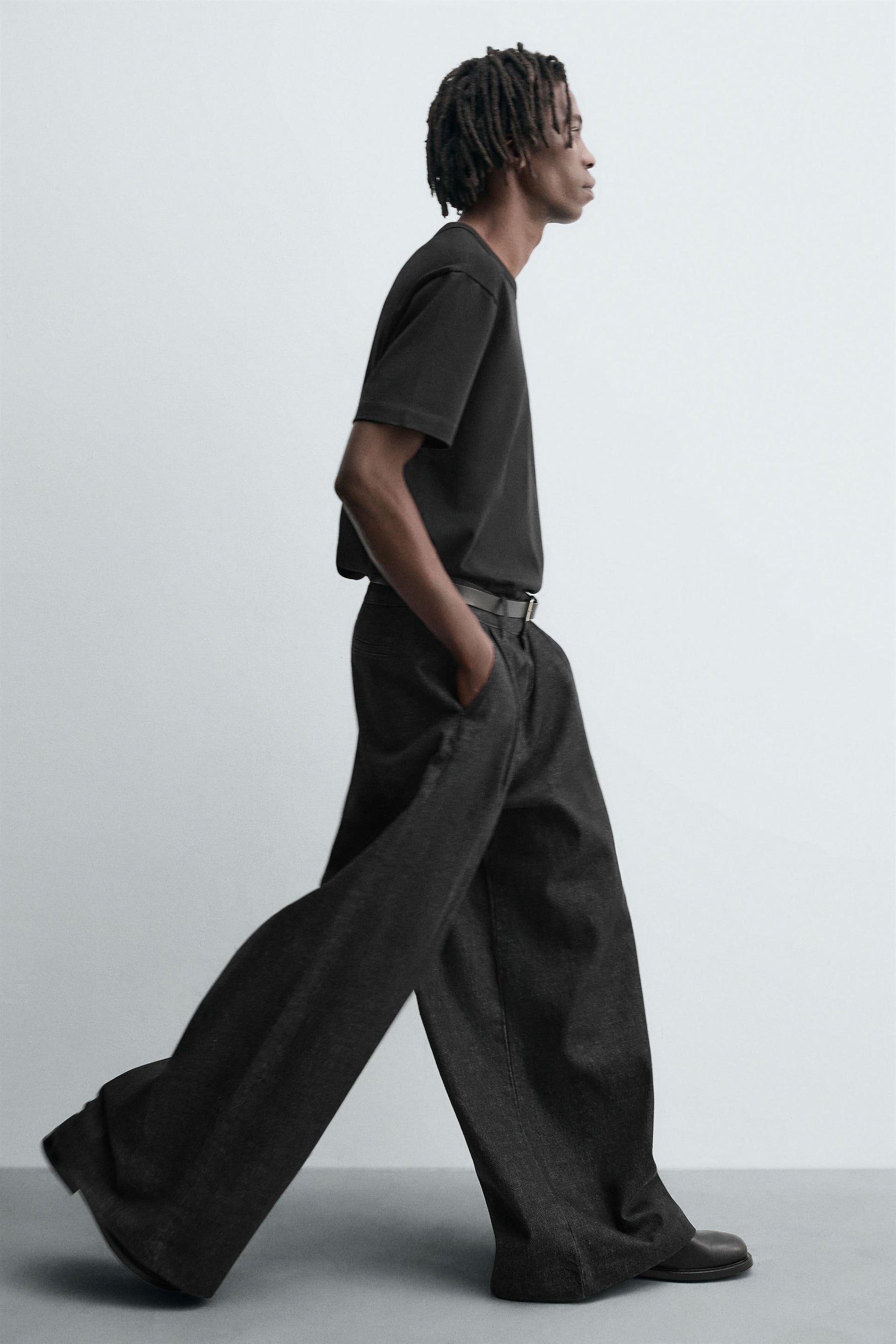 FLARE FIT JEANS - Image 8