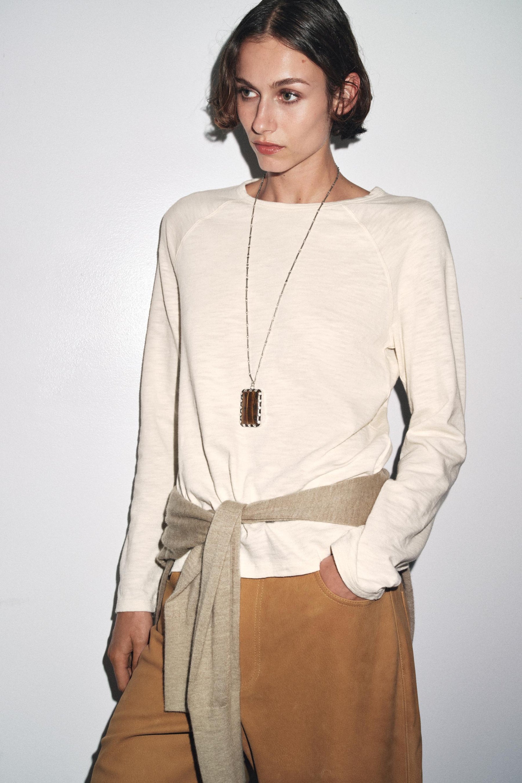 COTTON RAGLAN T-SHIRT