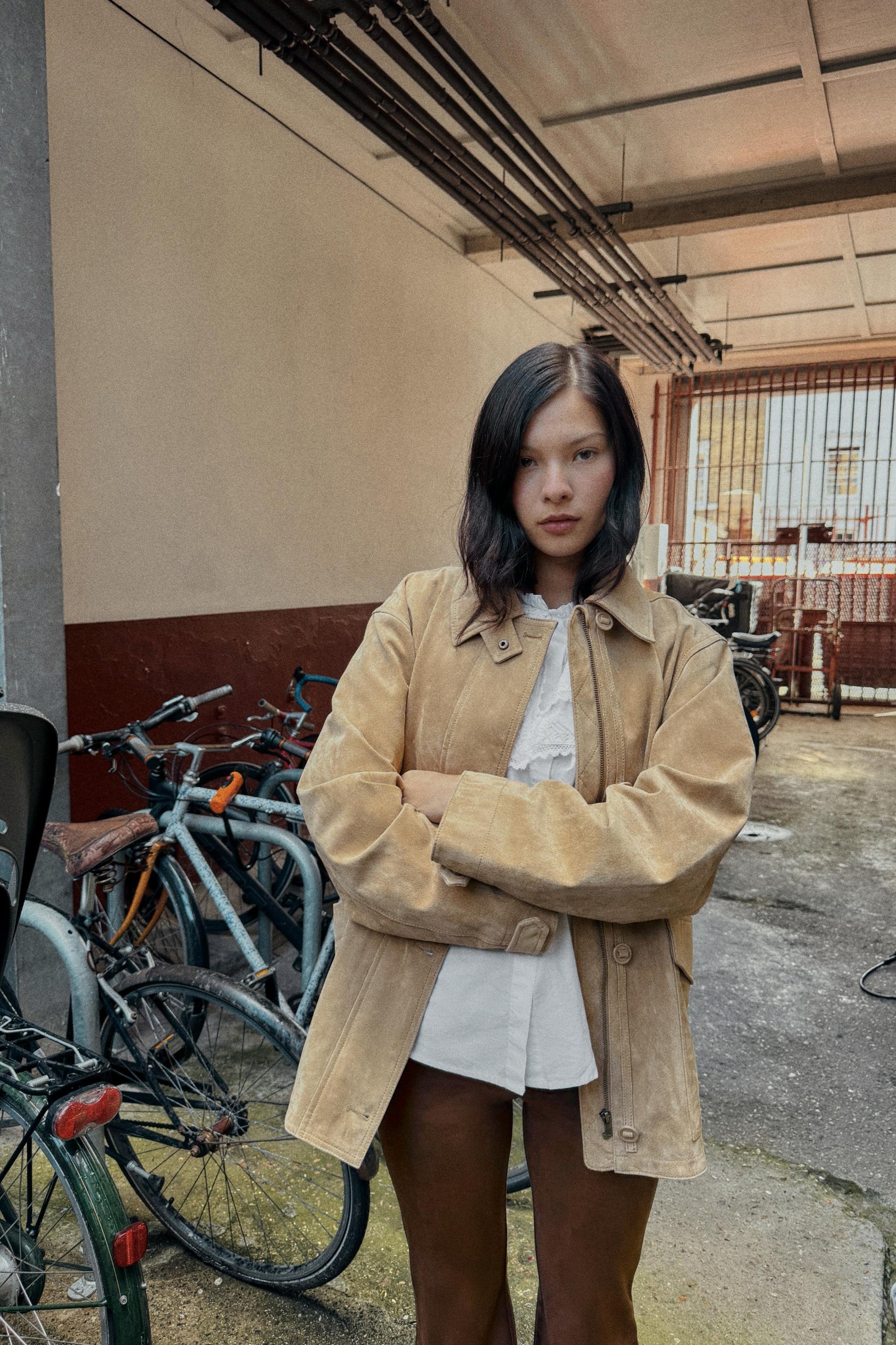 EMBROIDERED POPLIN SHIRT