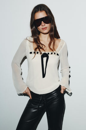 LACE ACCENT GEORGETTE SHIRT