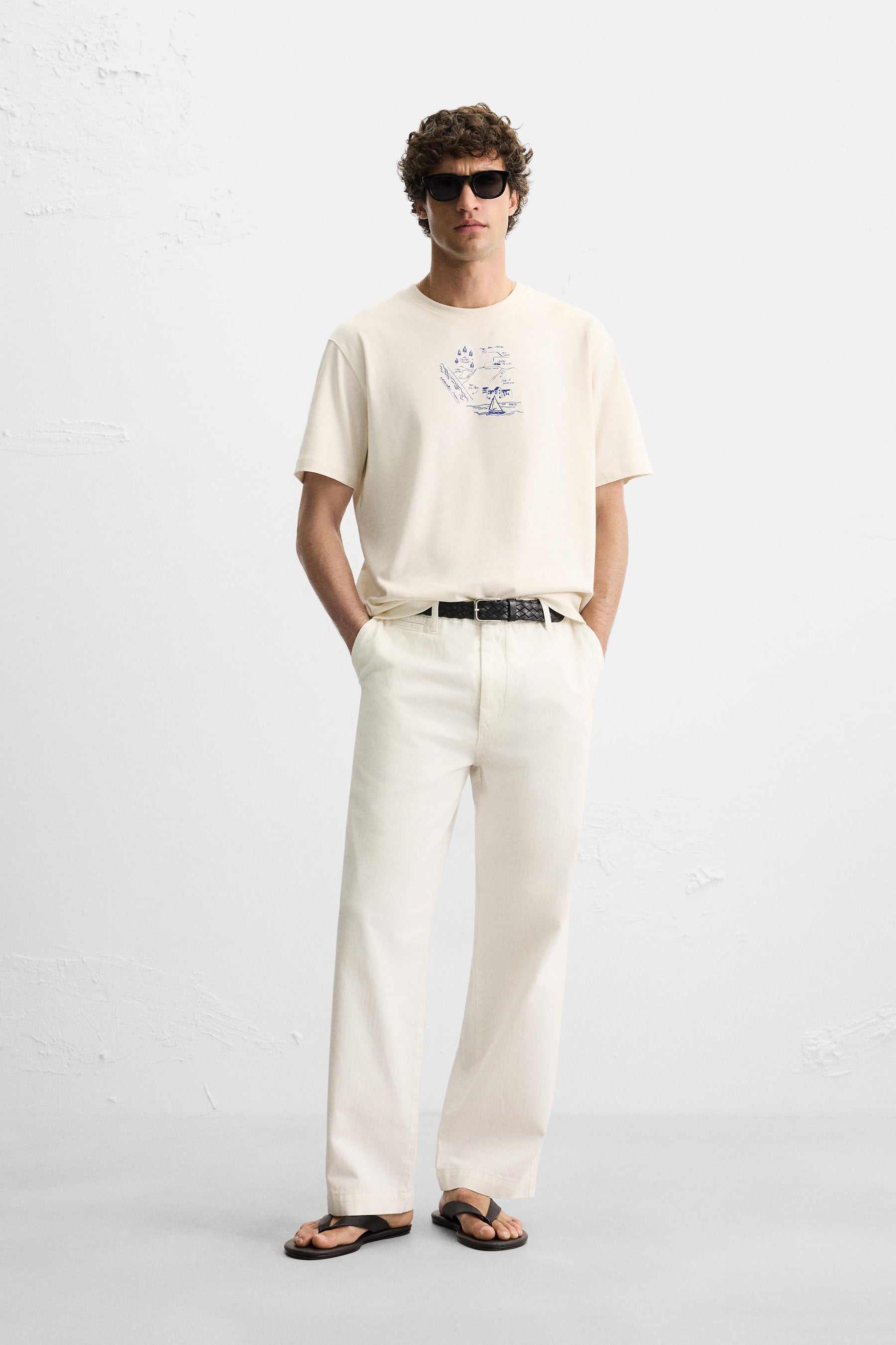 EMBROIDERED T-SHIRT WITH CONTRAST SLOGAN - Image 1