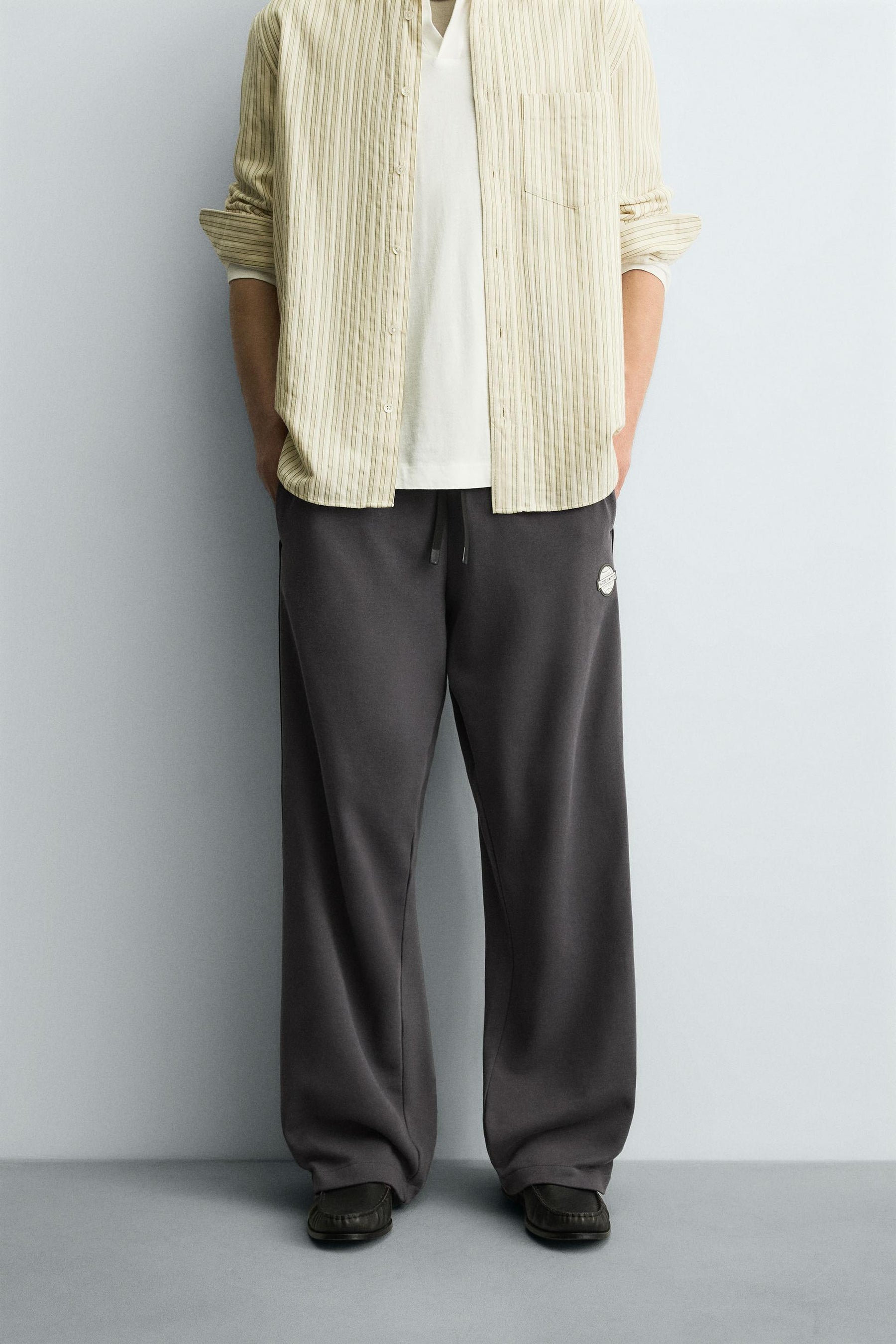 RELAXED FIT COLOUR BLOCK TROUSERS - Image 2