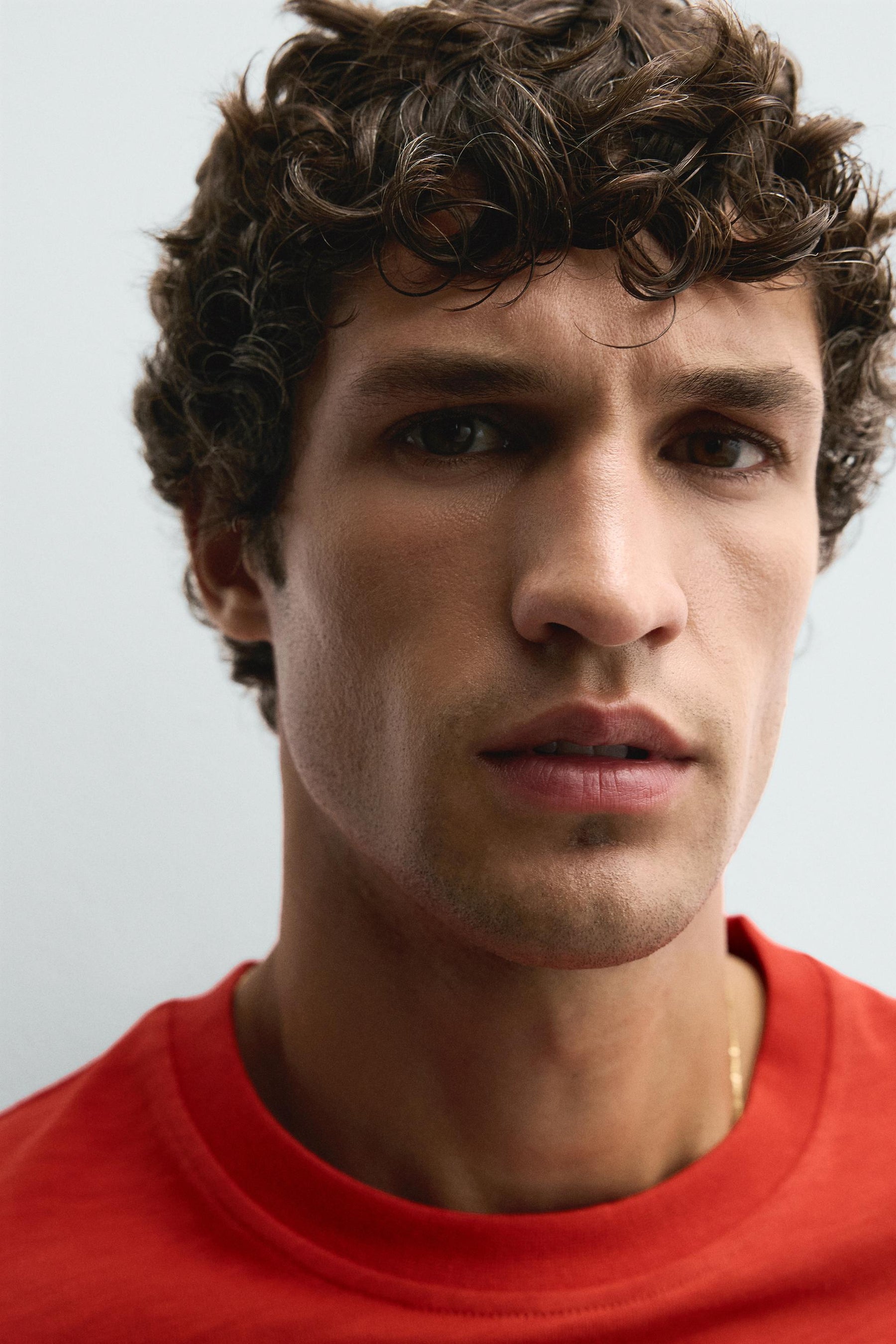 CONTRAST PRINT T-SHIRT - Image 6