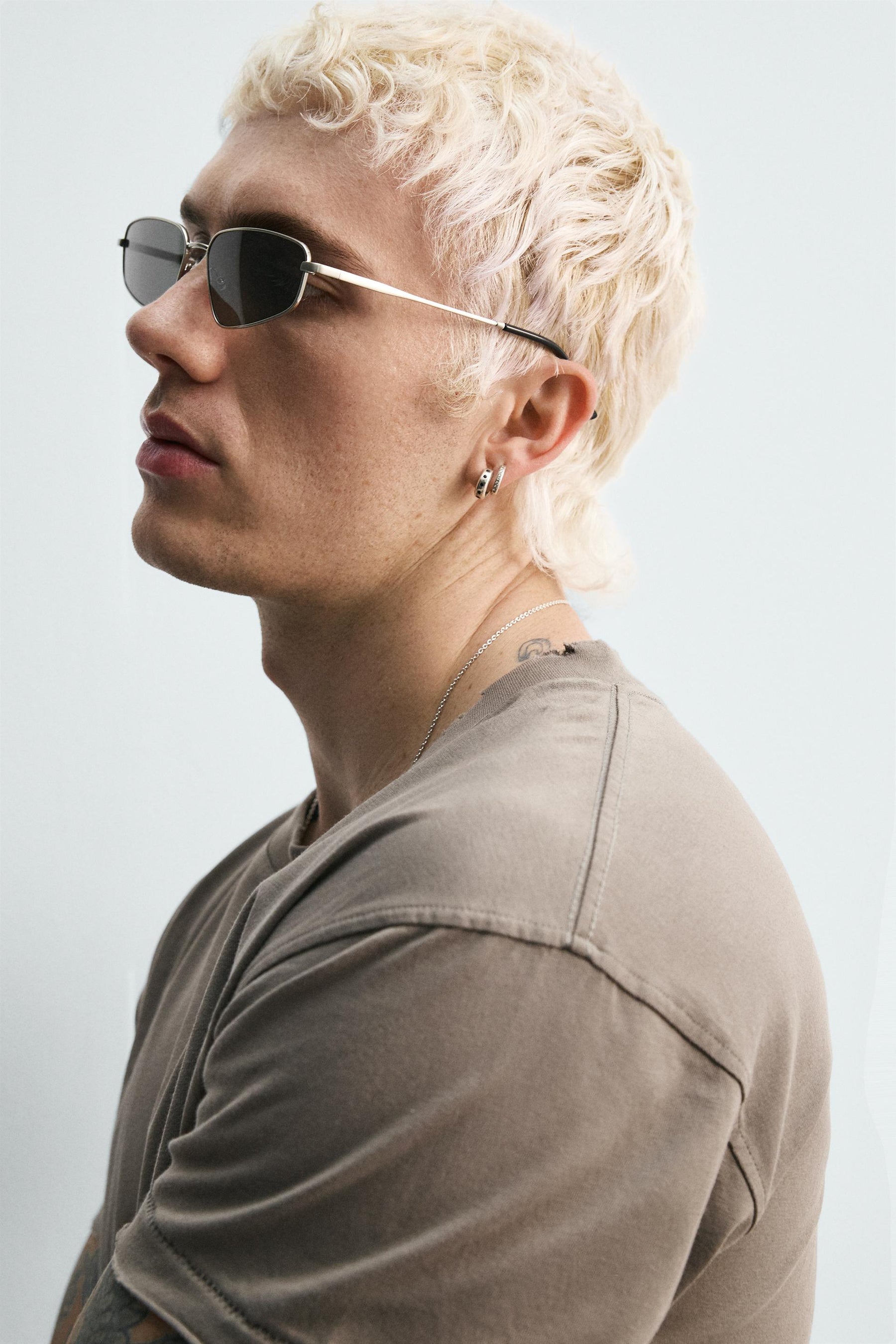 IRREGULAR FINISH T-SHIRT - Image 6