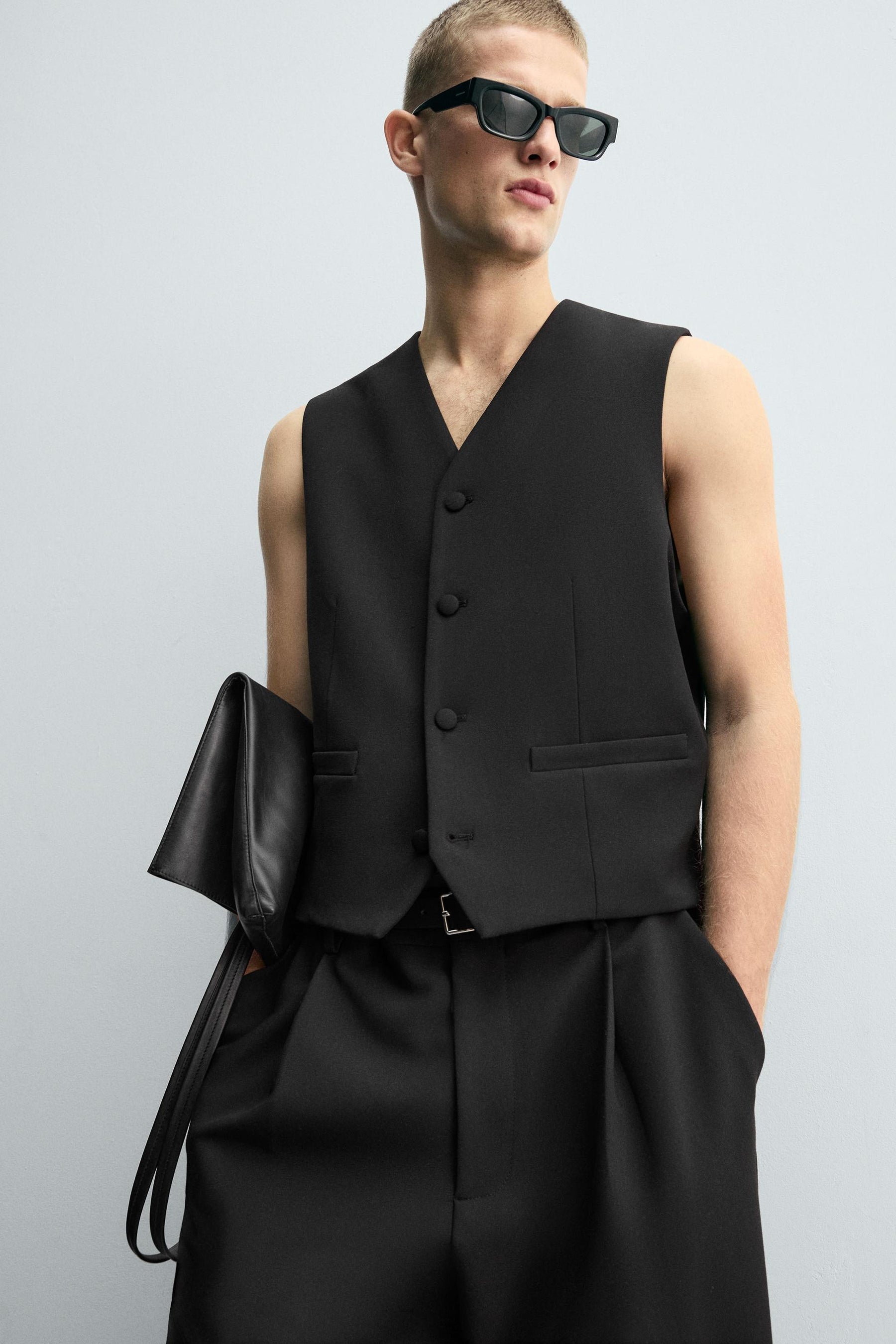 TEXTURED WAISTCOAT WITH POCKETS - Image 5