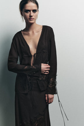 LACE SHIRT WITH BOWS