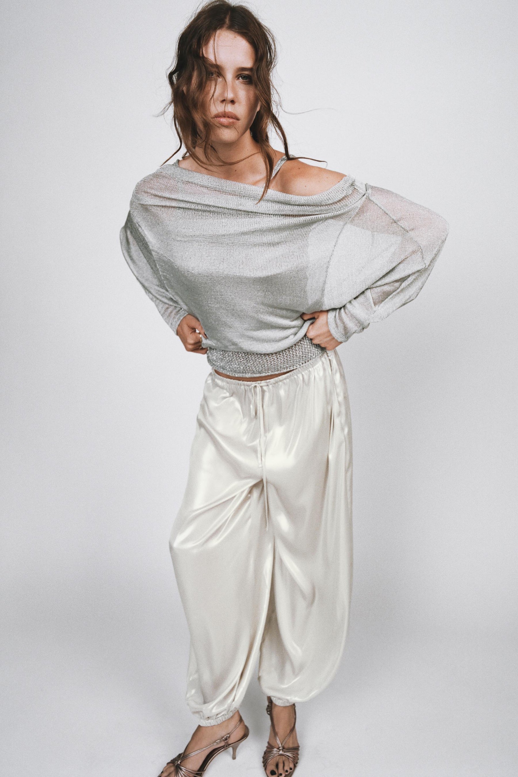 METALLIC THREAD BATWING TOP