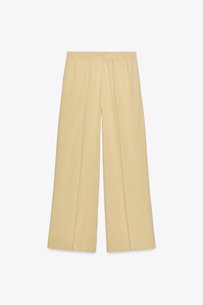 Wide-leg trousers