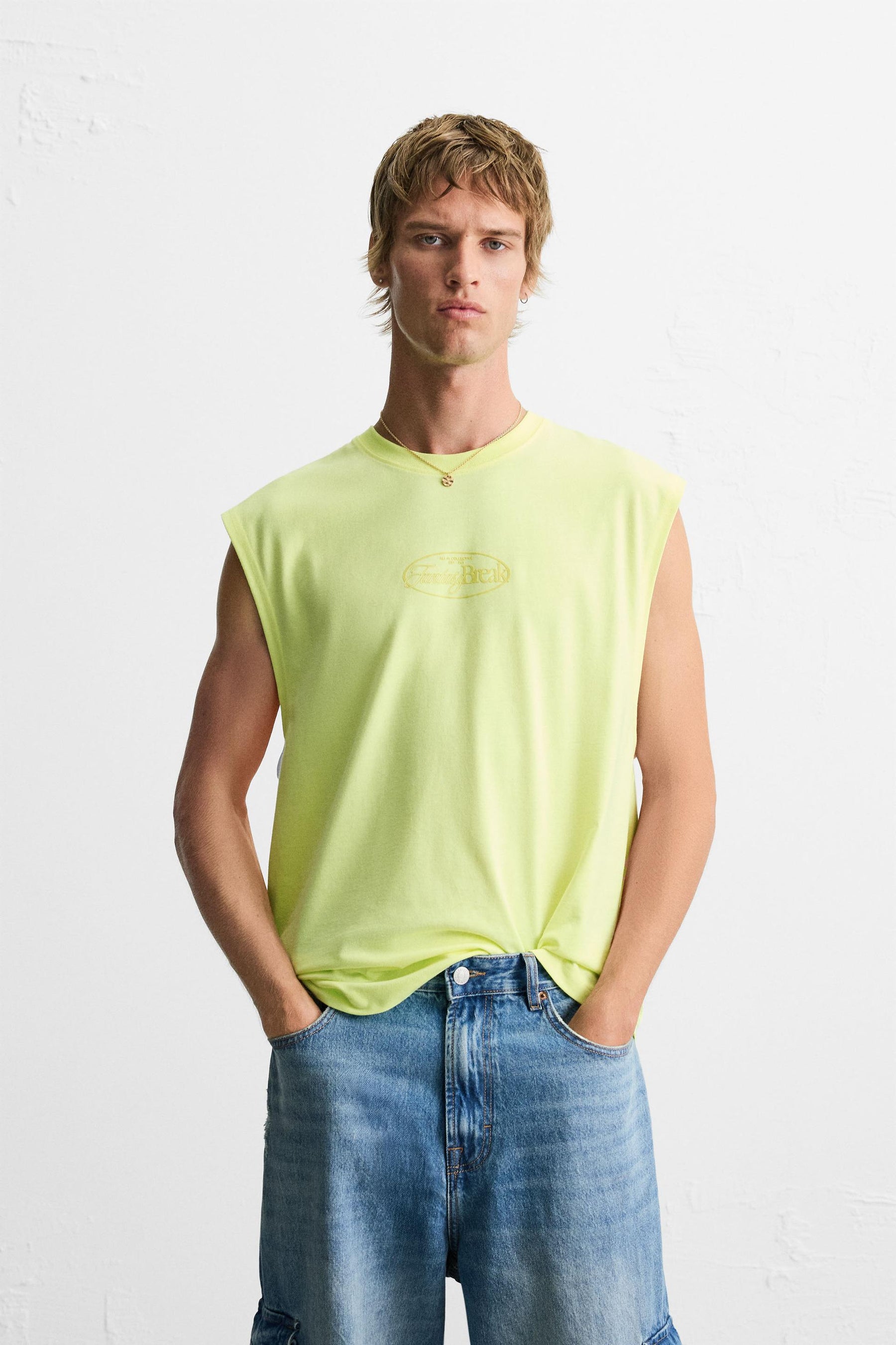 TANK TOP WITH RAISED PRINT - Image 2